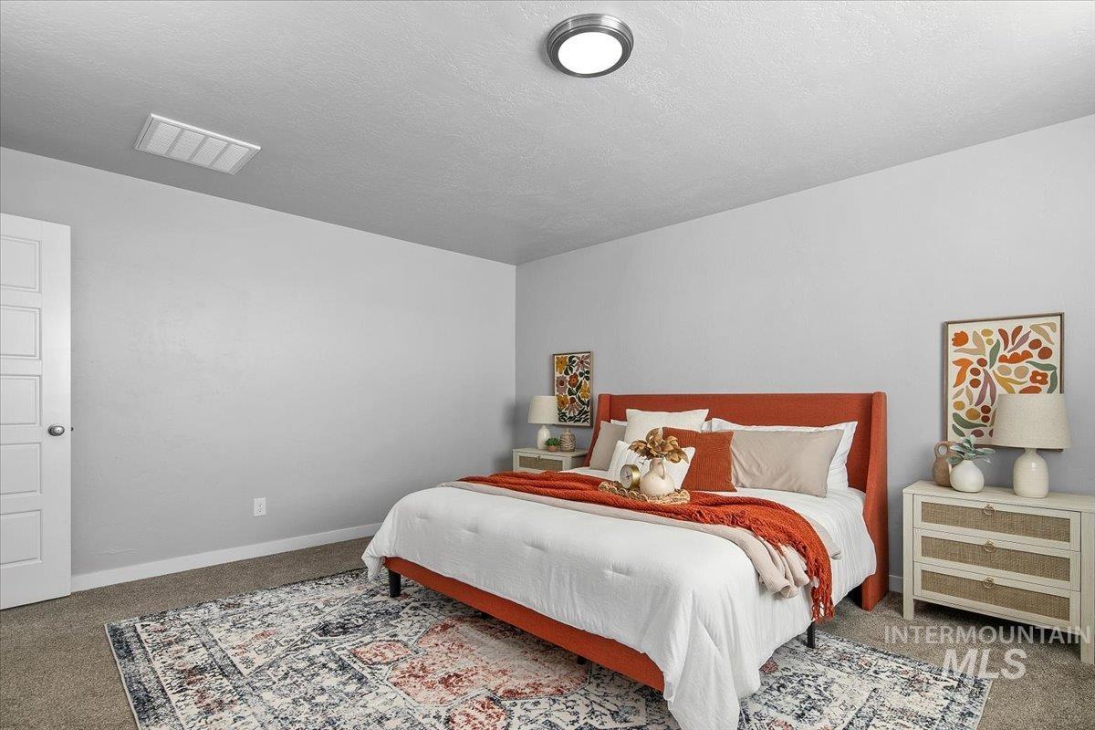 339 S Sunset Point Way, Meridian, Idaho 83642, 4 Bedrooms, 2.5 Bathrooms, Residential For Sale, Price $469,000,MLS 98960661