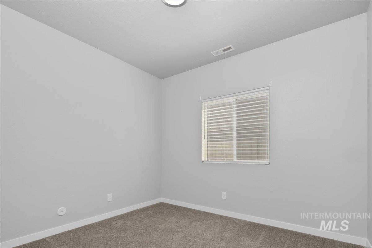 339 S Sunset Point Way, Meridian, Idaho 83642, 4 Bedrooms, 2.5 Bathrooms, Residential For Sale, Price $469,000,MLS 98960661