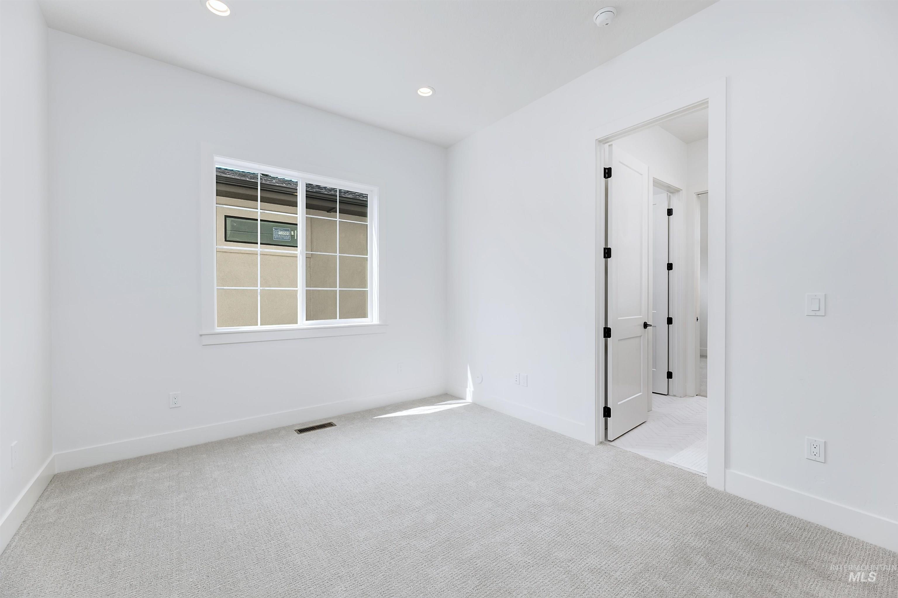 5373 W Haughburn Dr, Eagle, Idaho 83616-1444, 3 Bedrooms, 2.5 Bathrooms, Residential For Sale, Price $1,200,000,MLS 98960669