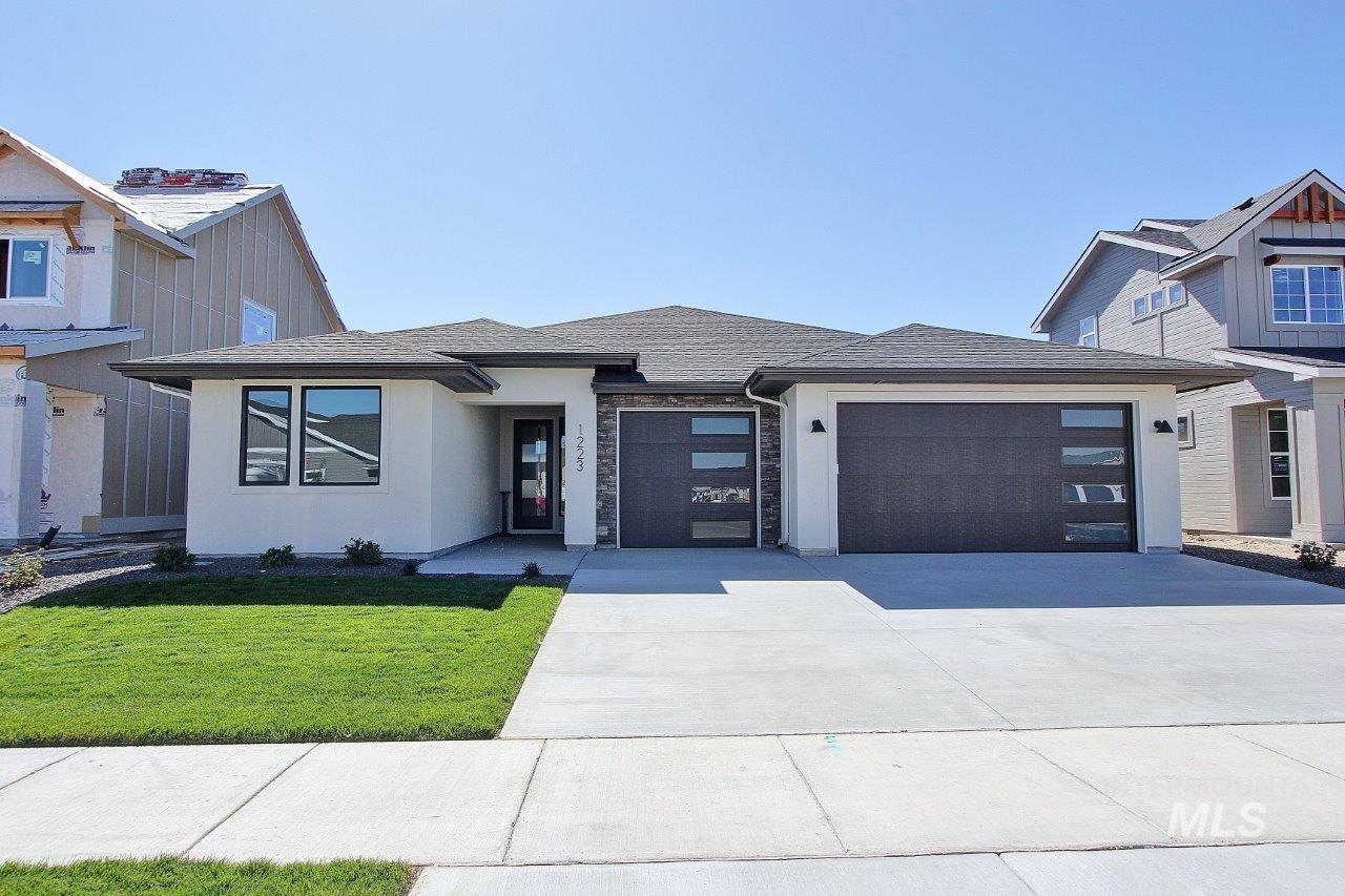 1223 E Andes Dr, Kuna, Idaho 83634, 3 Bedrooms, 2.5 Bathrooms, Residential For Sale, Price $669,900,MLS 98960688