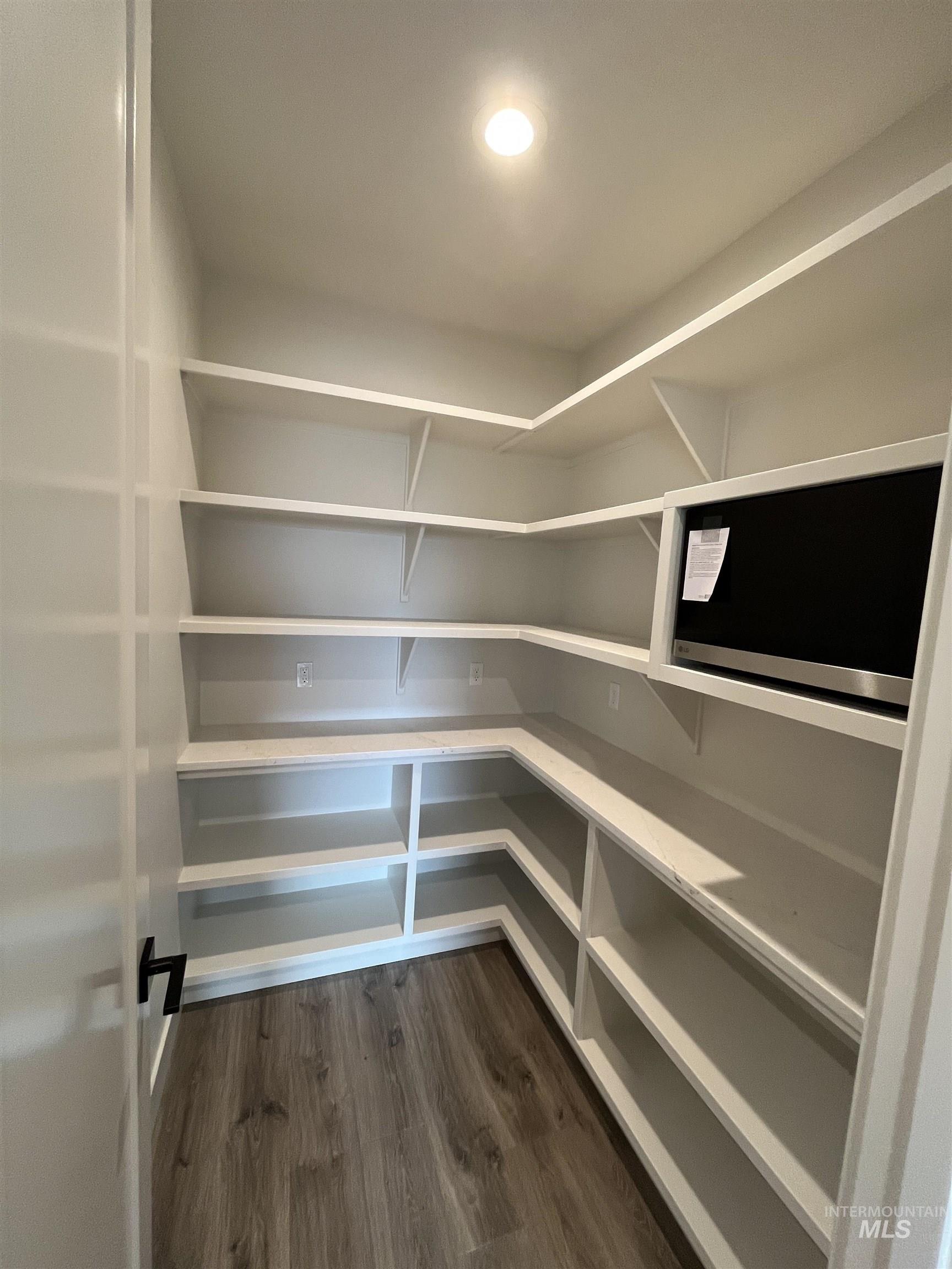 1223 E Andes Dr, Kuna, Idaho 83634, 3 Bedrooms, 2.5 Bathrooms, Residential For Sale, Price $669,900,MLS 98960688