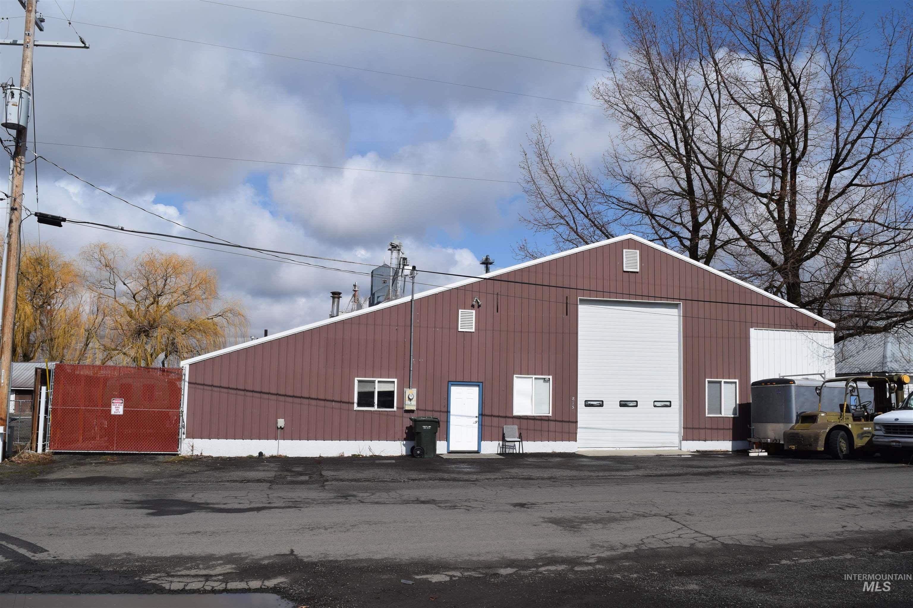 815 Cunningham Street, Grangeville, Idaho 83530, 2 Bedrooms, 1 Bathroom, Residential For Sale, Price $377,000, 98960700