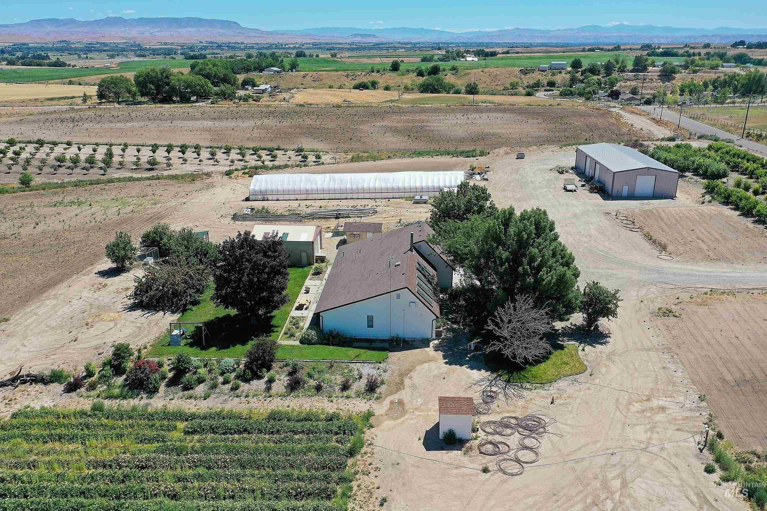 5940 SE 4th Ave, New Plymouth, Idaho 83655, 3 Bedrooms, 2 Bathrooms, Farm & Ranch For Sale, Price $1,175,000,MLS 98960712