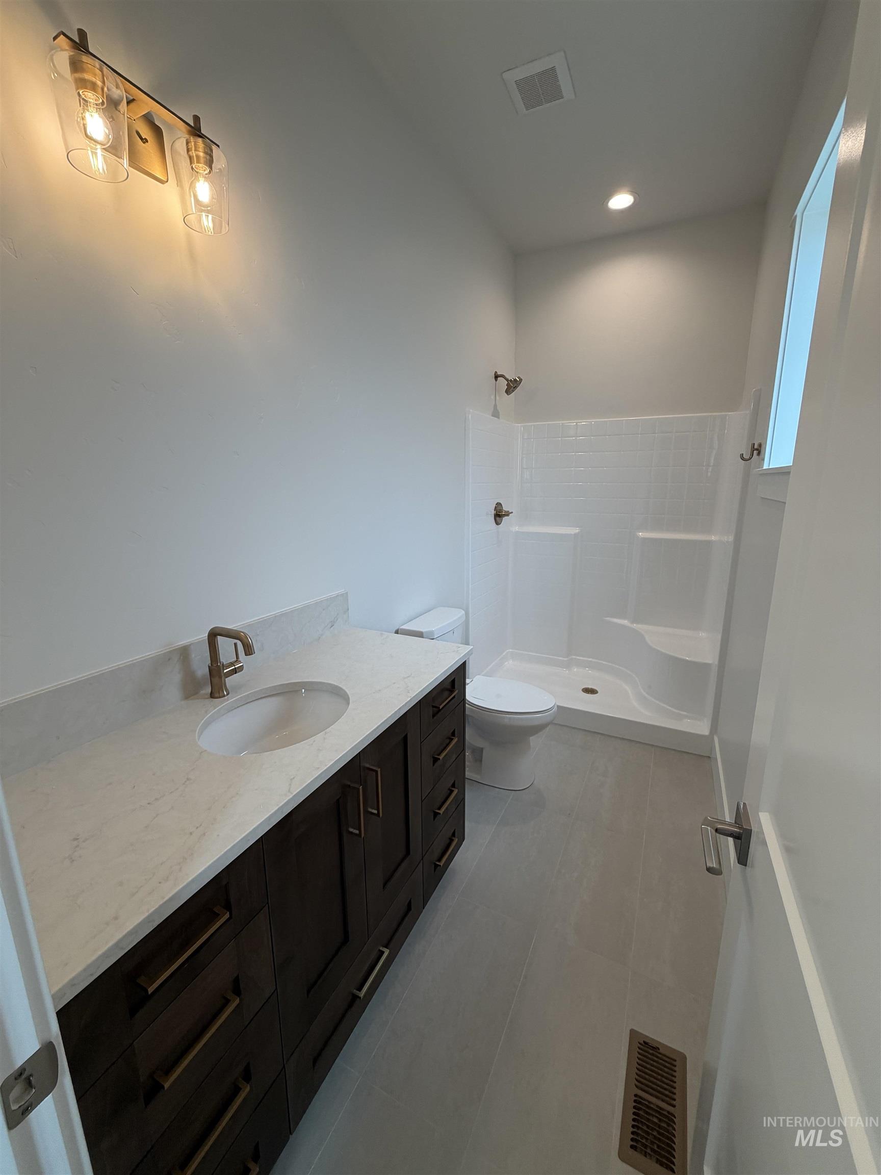 7324 E Osprey Estates Dr, Nampa, Idaho 83686, 3 Bedrooms, 3.5 Bathrooms, Residential For Sale, Price $949,900,MLS 98960726