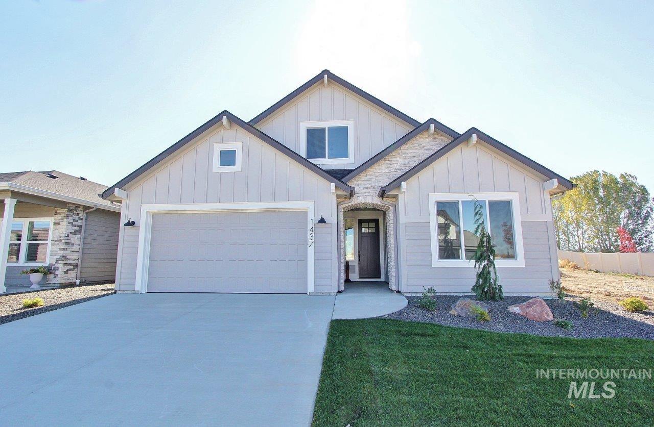 1437 E Andes Dr, Kuna, Idaho 83634, 4 Bedrooms, 2 Bathrooms, Residential For Sale, Price $629,900,MLS 98960840