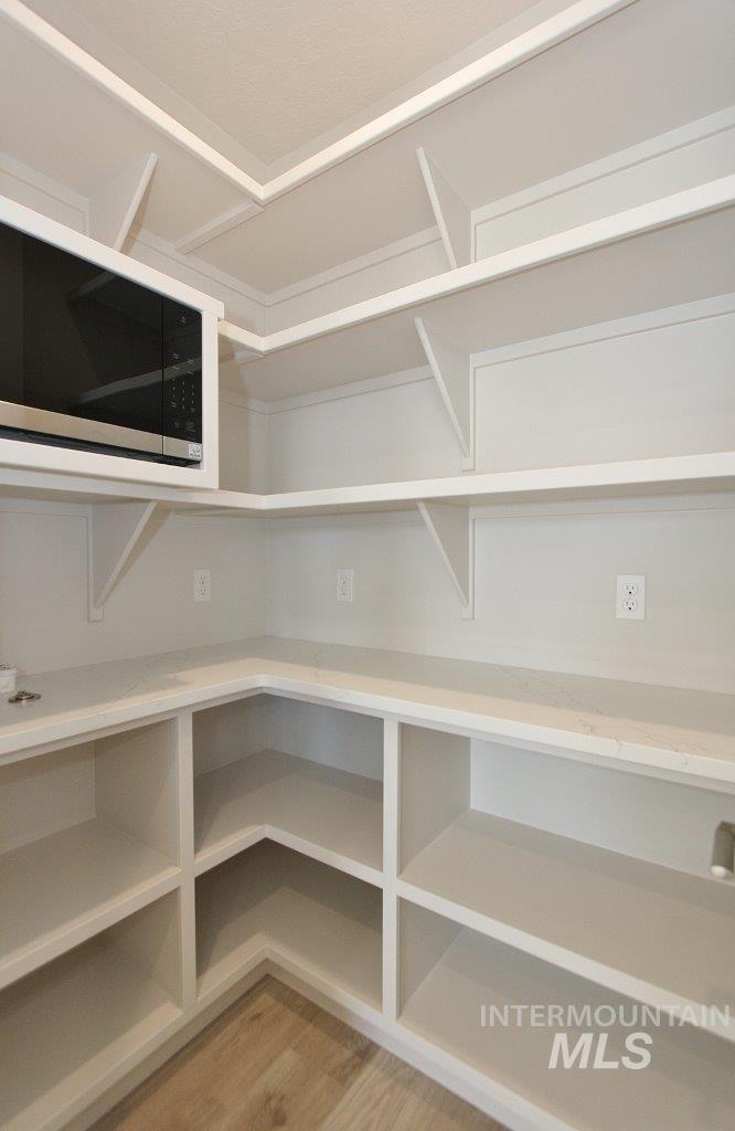 1437 E Andes Dr, Kuna, Idaho 83634, 4 Bedrooms, 2 Bathrooms, Residential For Sale, Price $629,900,MLS 98960840