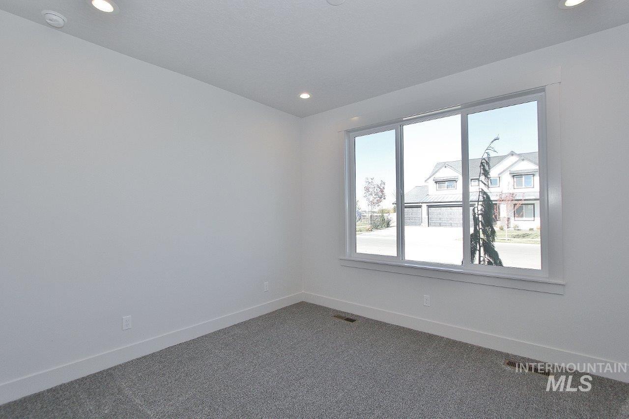 1437 E Andes Dr, Kuna, Idaho 83634, 4 Bedrooms, 2 Bathrooms, Residential For Sale, Price $629,900,MLS 98960840