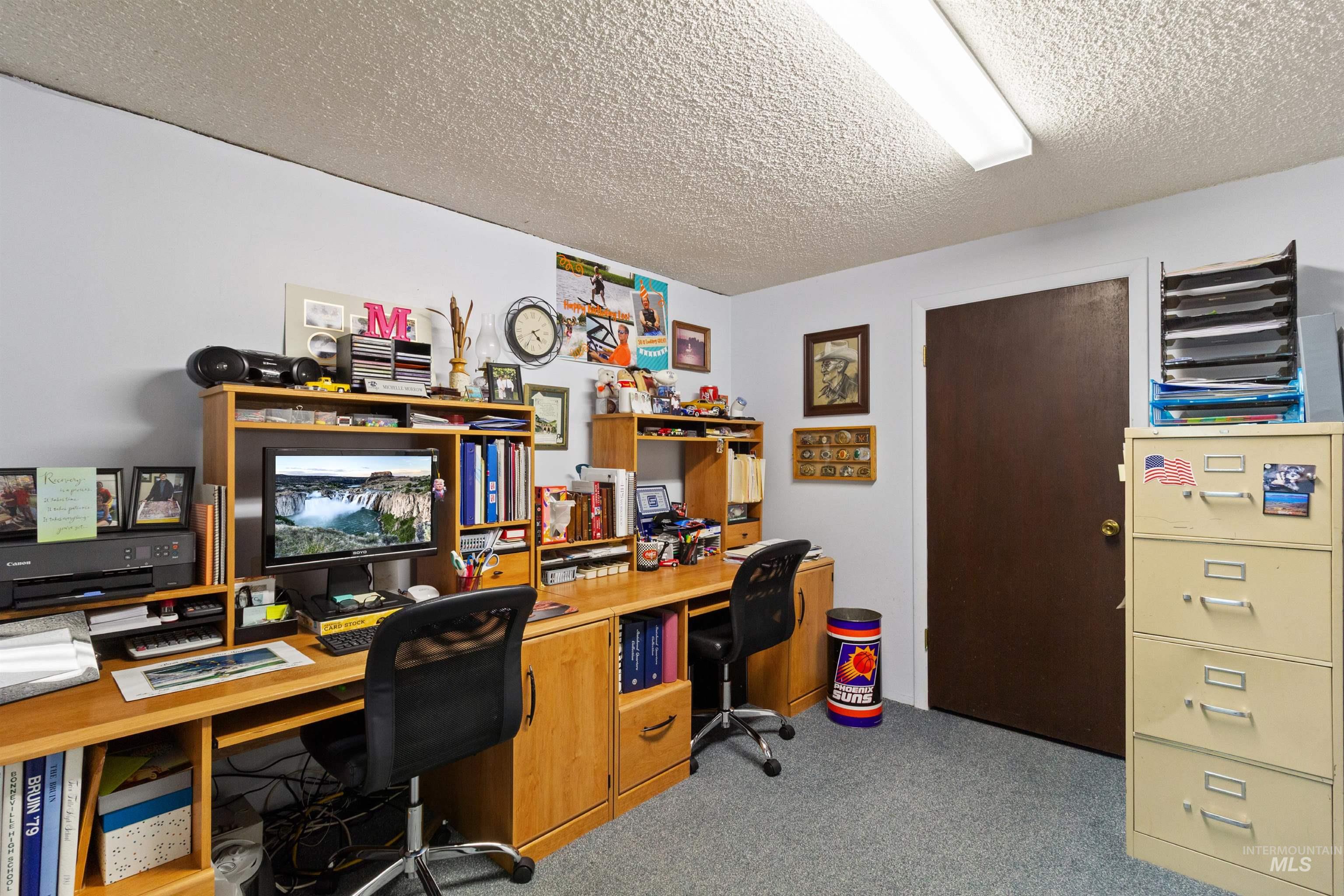 675 Mountain View Dr, Twin Falls, Idaho 83301-4321, 4 Bedrooms, 3 Bathrooms, Residential For Sale, Price $483,900, 98960861