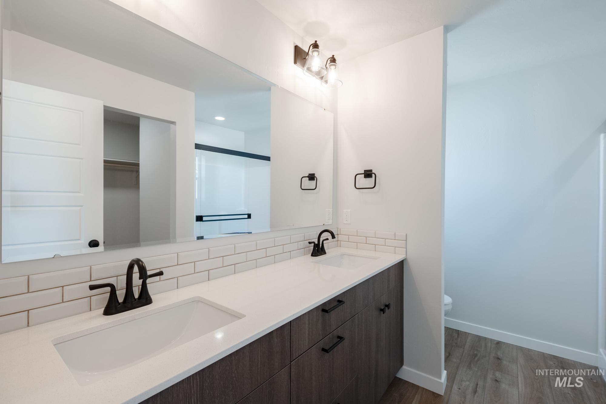 4222 E Kalinga St, Meridian, Idaho 83642, 3 Bedrooms, 2.5 Bathrooms, Residential For Sale, Price $429,990,MLS 98960869