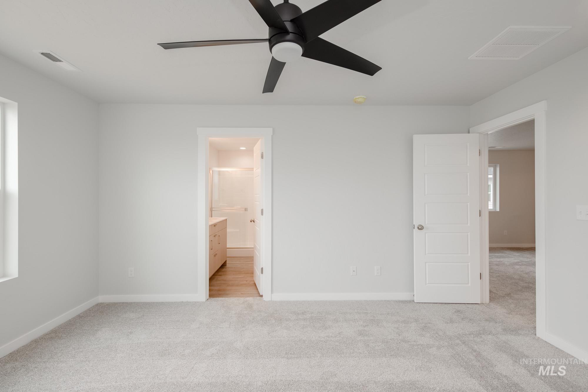 4155 N Delphi Ave, Meridian, Idaho 83646, 3 Bedrooms, 2.5 Bathrooms, Residential For Sale, Price $444,990,MLS 98960876