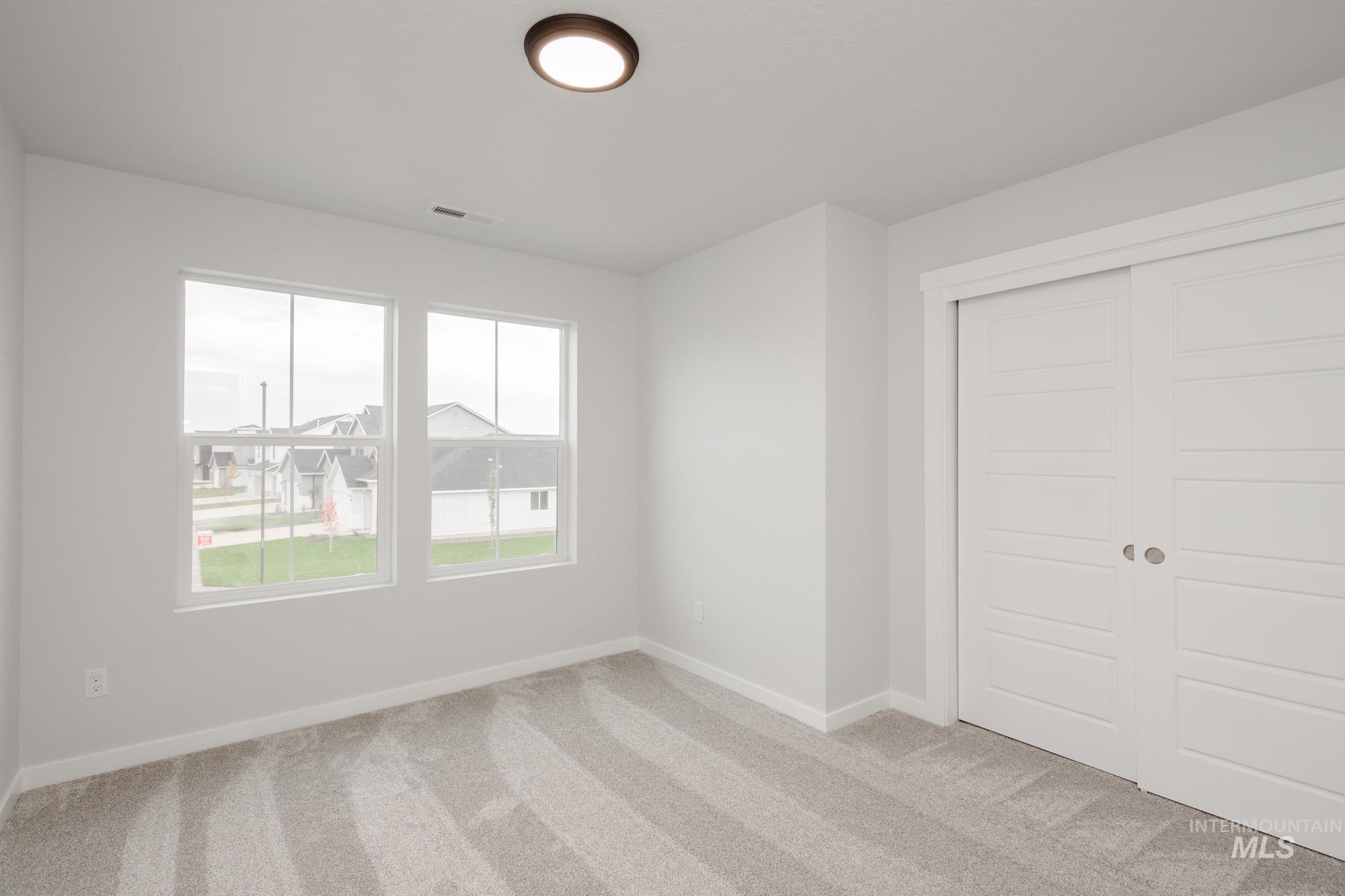 4155 N Delphi Ave, Meridian, Idaho 83646, 3 Bedrooms, 2.5 Bathrooms, Residential For Sale, Price $444,990,MLS 98960876