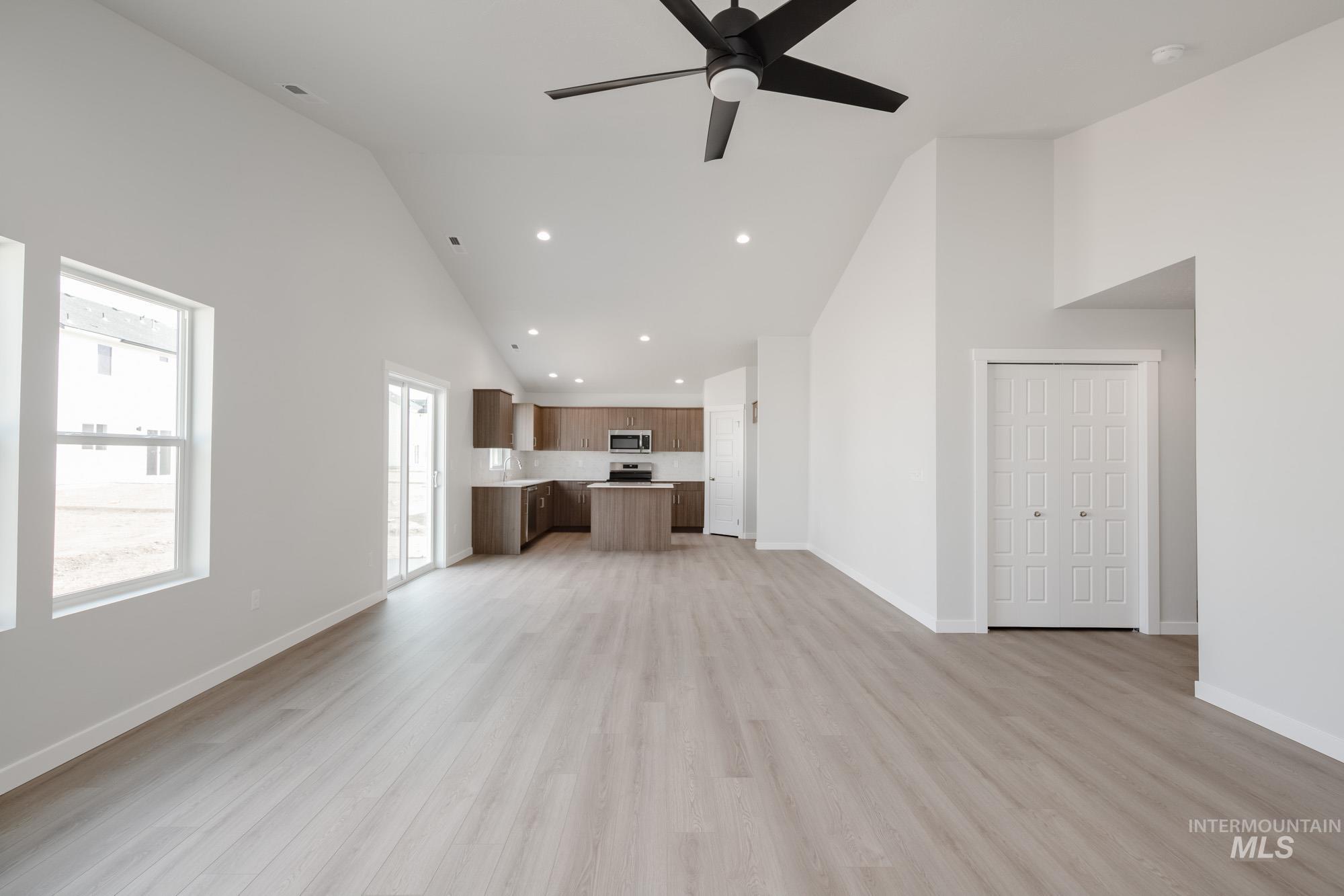 6308 W Karpathos St, Meridian, Idaho 83646, 4 Bedrooms, 2 Bathrooms, Residential For Sale, Price $459,990,MLS 98960879