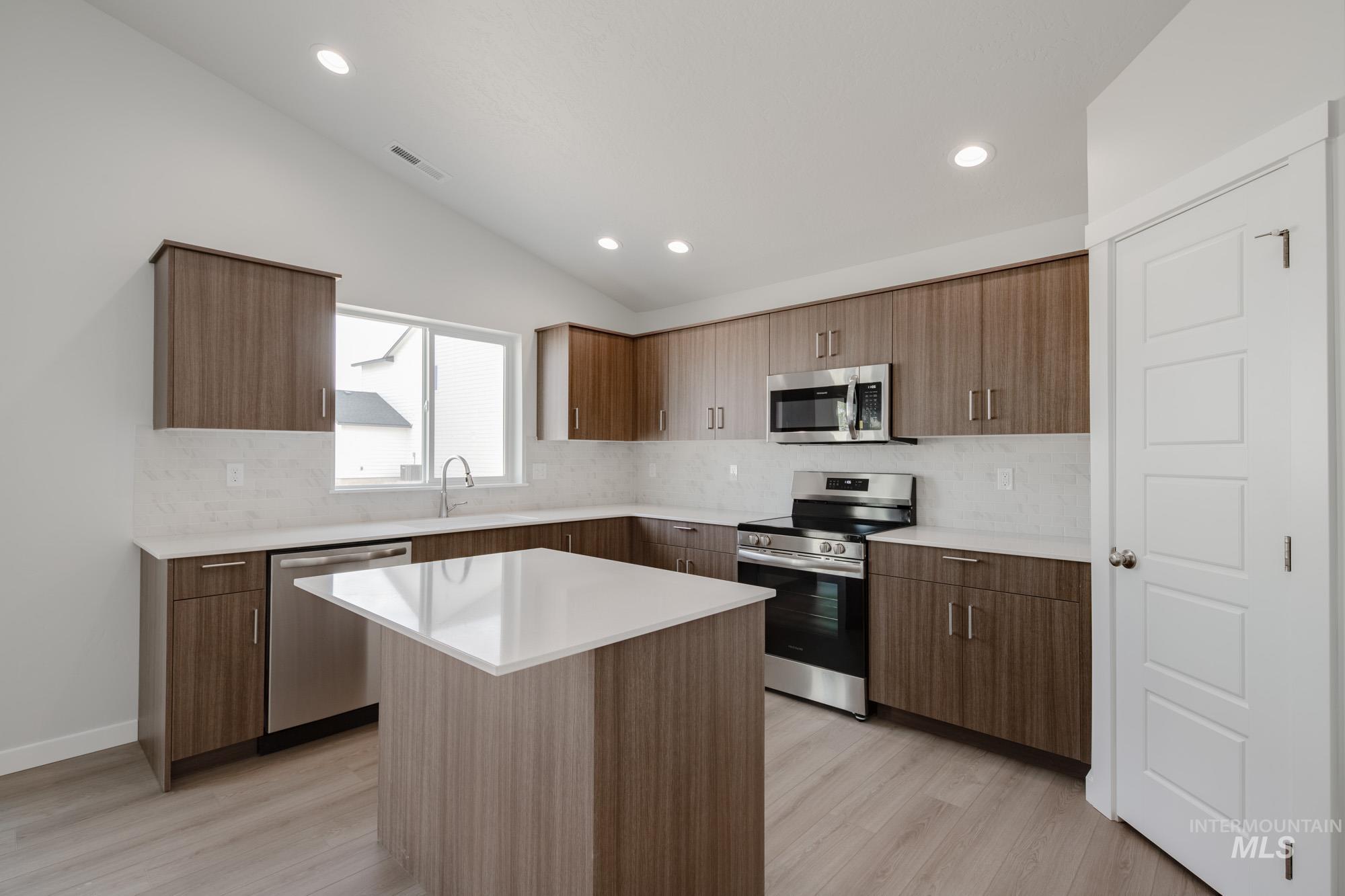 6308 W Karpathos St, Meridian, Idaho 83646, 4 Bedrooms, 2 Bathrooms, Residential For Sale, Price $459,990,MLS 98960879