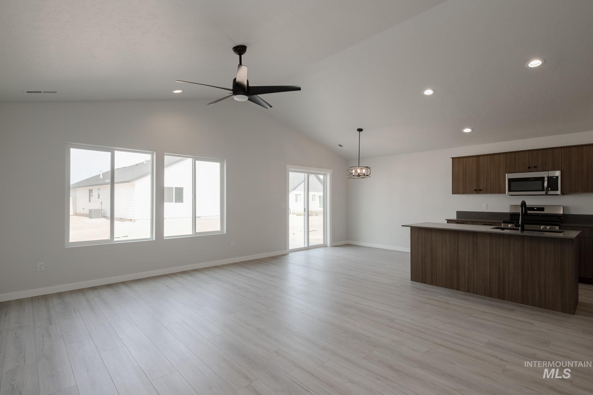 6208 W Karpathos St, Meridian, Idaho 83646, 3 Bedrooms, 2 Bathrooms, Residential For Sale, Price $441,990,MLS 98960881