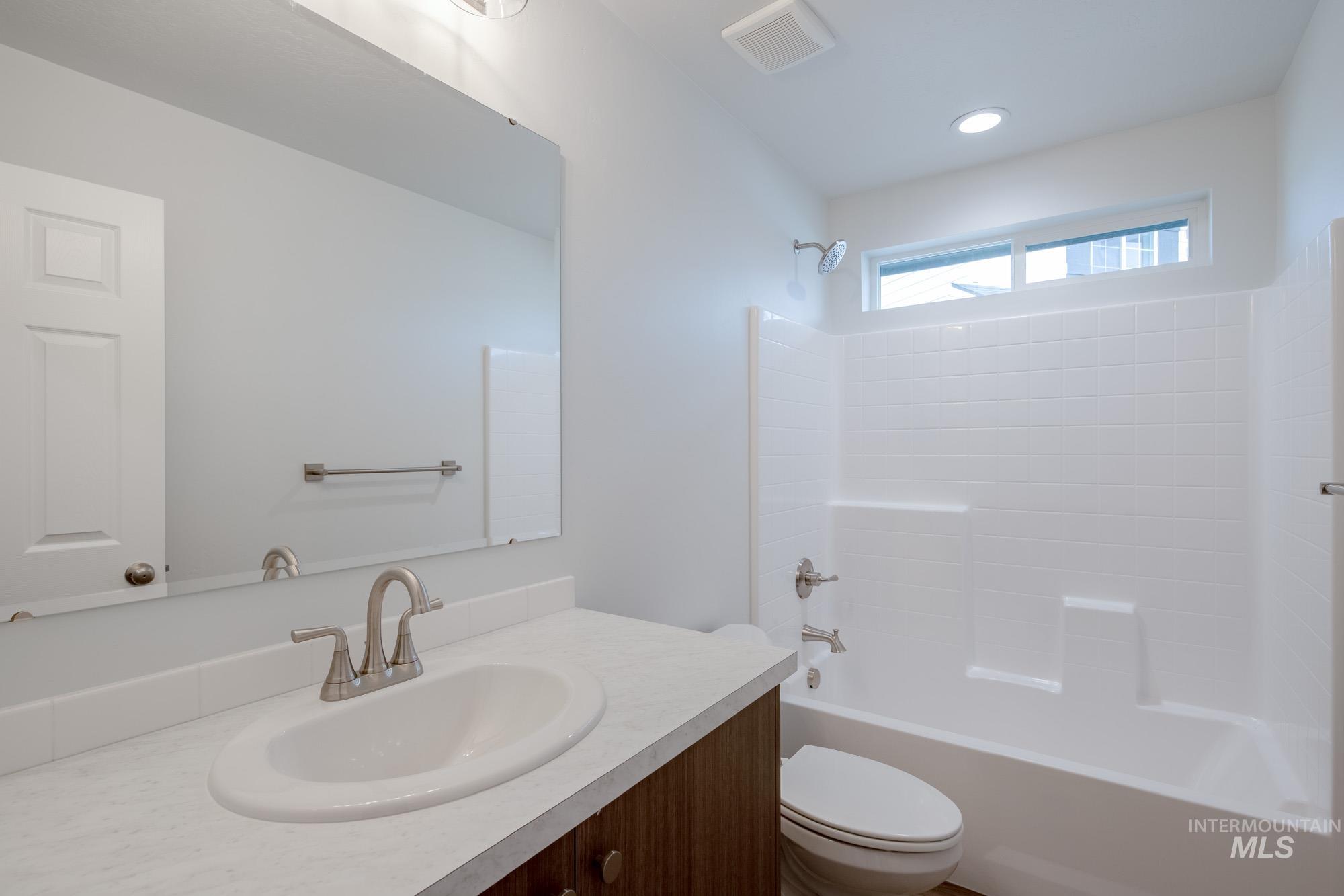 18495 N Monkshood Ave, Nampa, Idaho 83687, 4 Bedrooms, 2 Bathrooms, Residential For Sale, Price $414,990,MLS 98960887