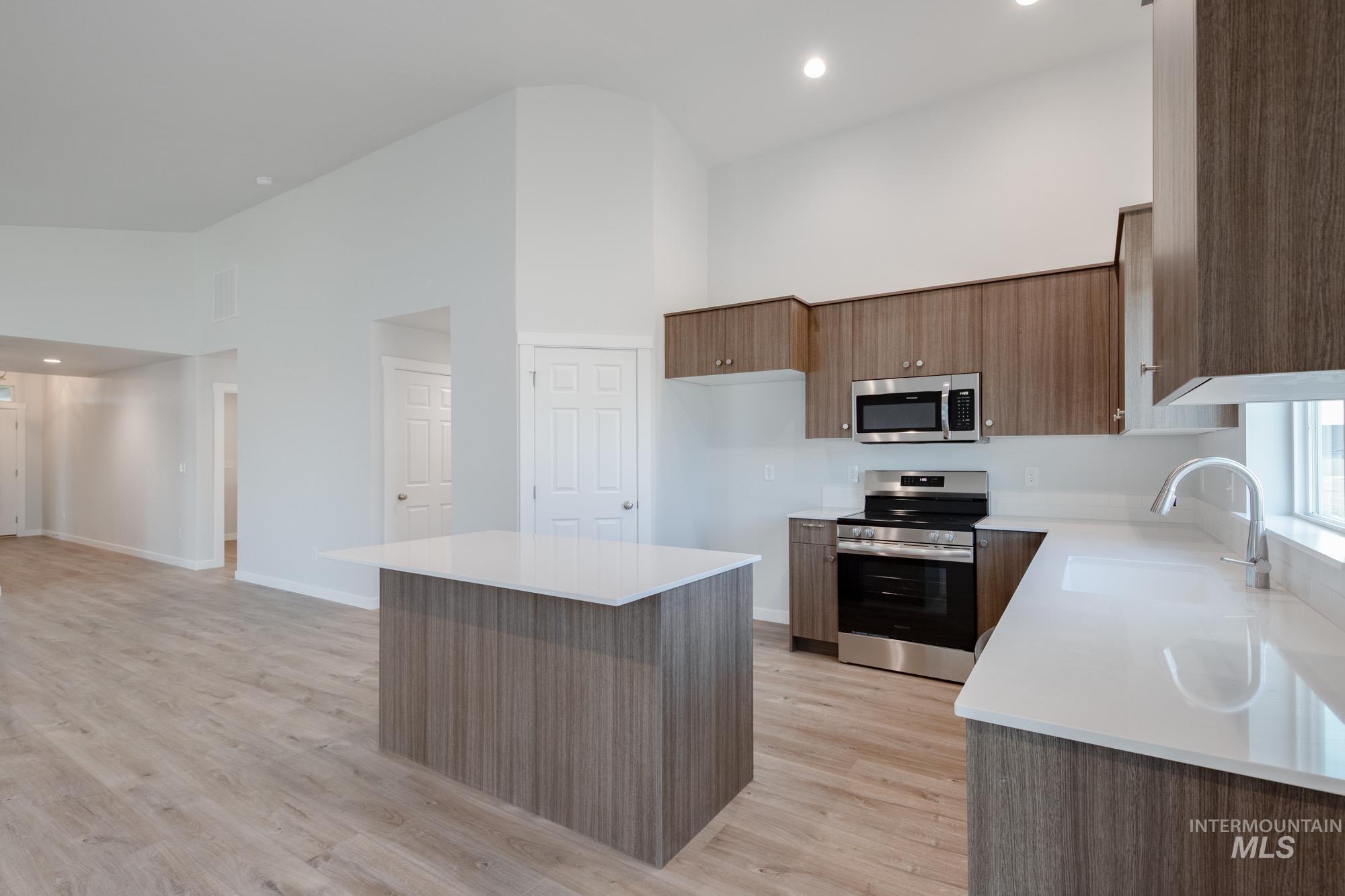 18495 N Monkshood Ave, Nampa, Idaho 83687, 4 Bedrooms, 2 Bathrooms, Residential For Sale, Price $414,990,MLS 98960887