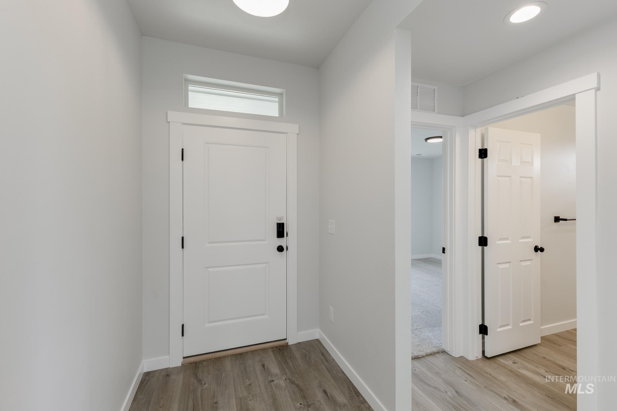 18119 N Lion Head Ave, Nampa, Idaho 83687, 4 Bedrooms, 2 Bathrooms, Residential For Sale, Price $414,990,MLS 98960888