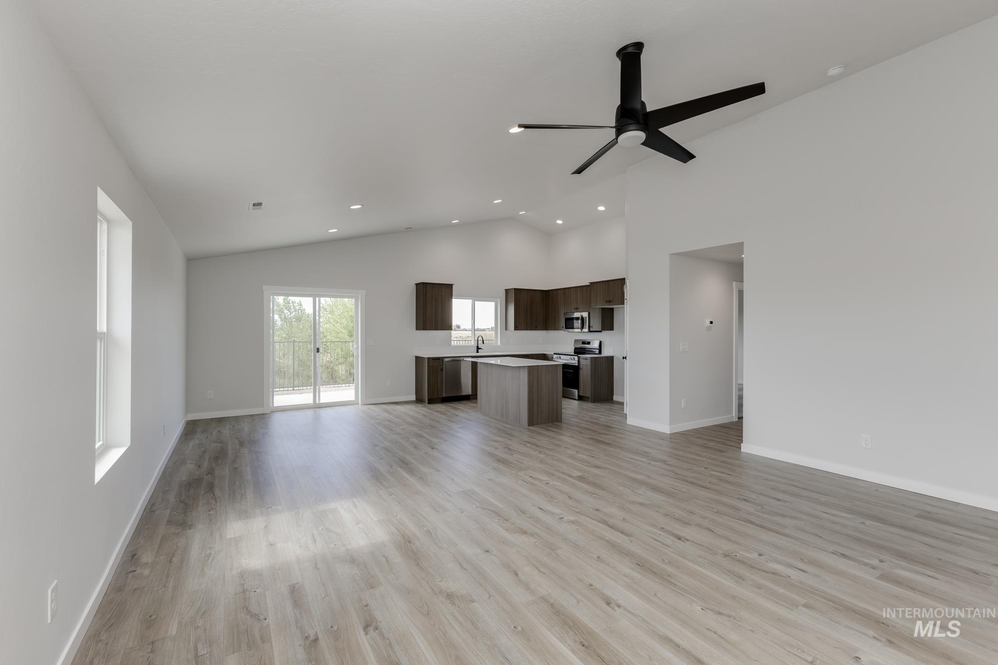 18119 N Lion Head Ave, Nampa, Idaho 83687, 4 Bedrooms, 2 Bathrooms, Residential For Sale, Price $414,990,MLS 98960888