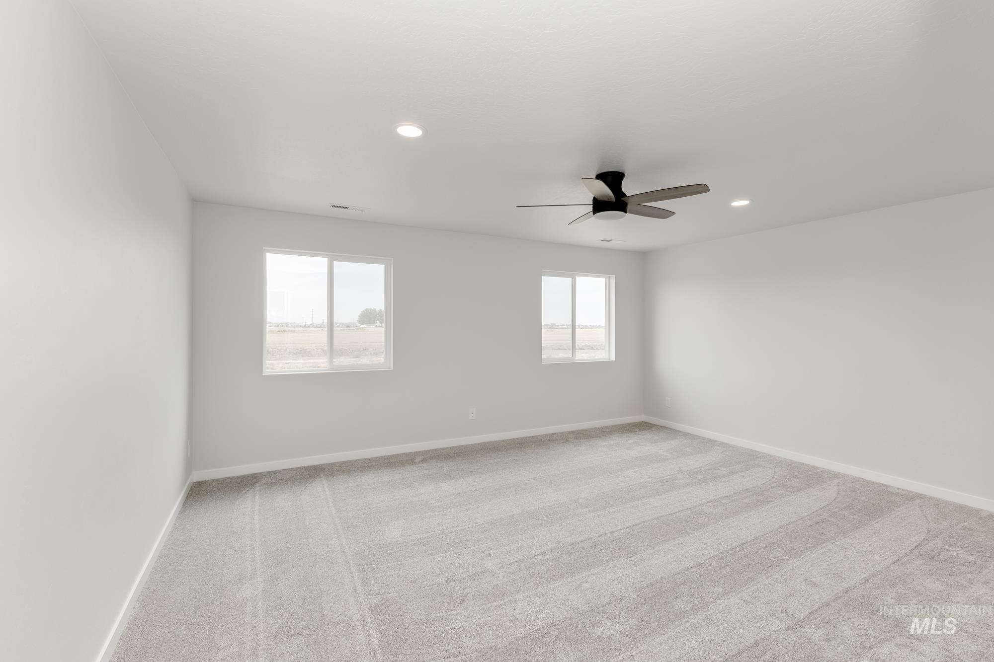 18147 N Lion Head Ave, Nampa, Idaho 83687, 5 Bedrooms, 2.5 Bathrooms, Residential For Sale, Price $499,990,MLS 98960889