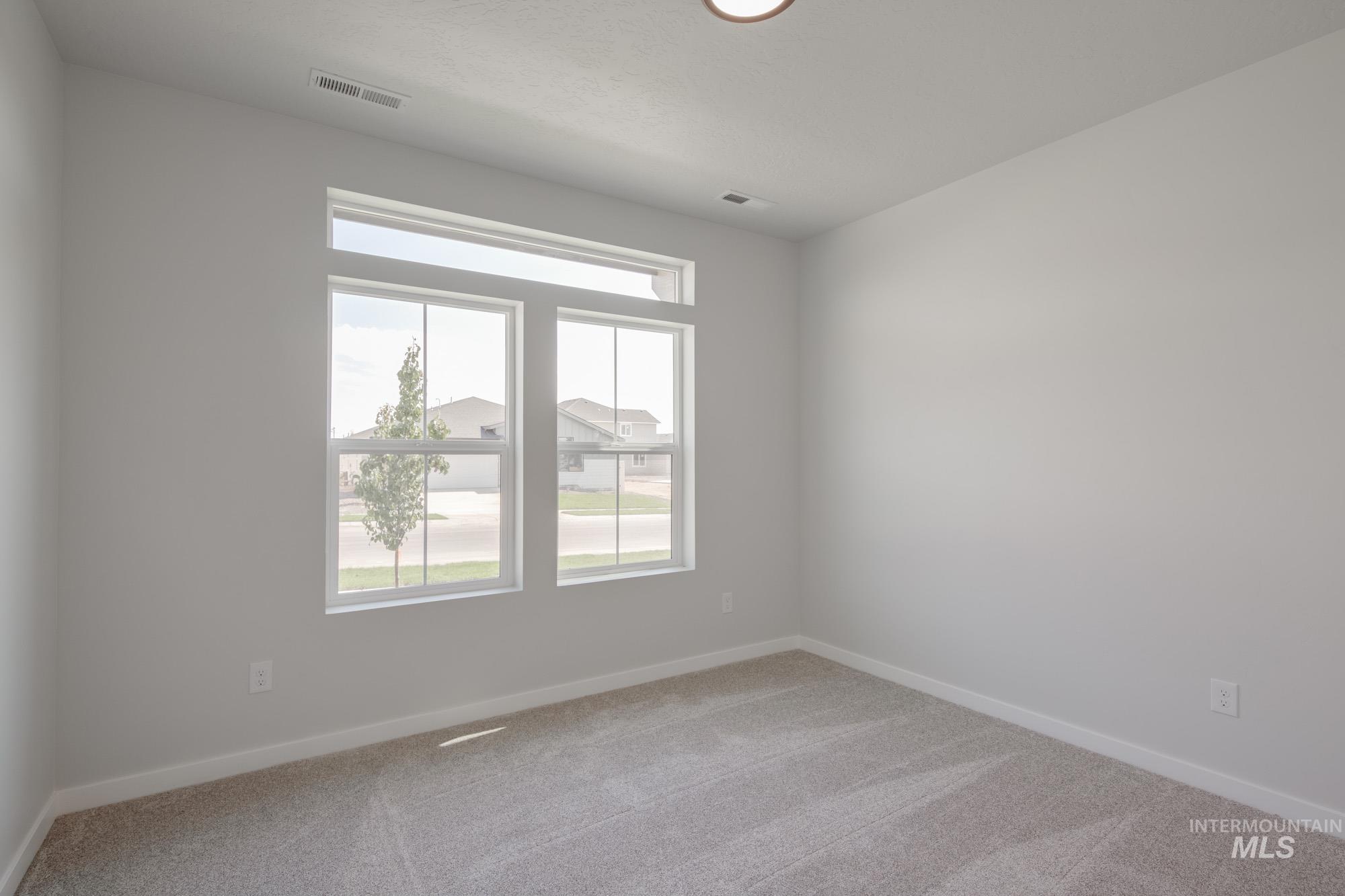 18231 N Lion Head Ave, Nampa, Idaho 83687, 4 Bedrooms, 2 Bathrooms, Residential For Sale, Price $429,990,MLS 98960890