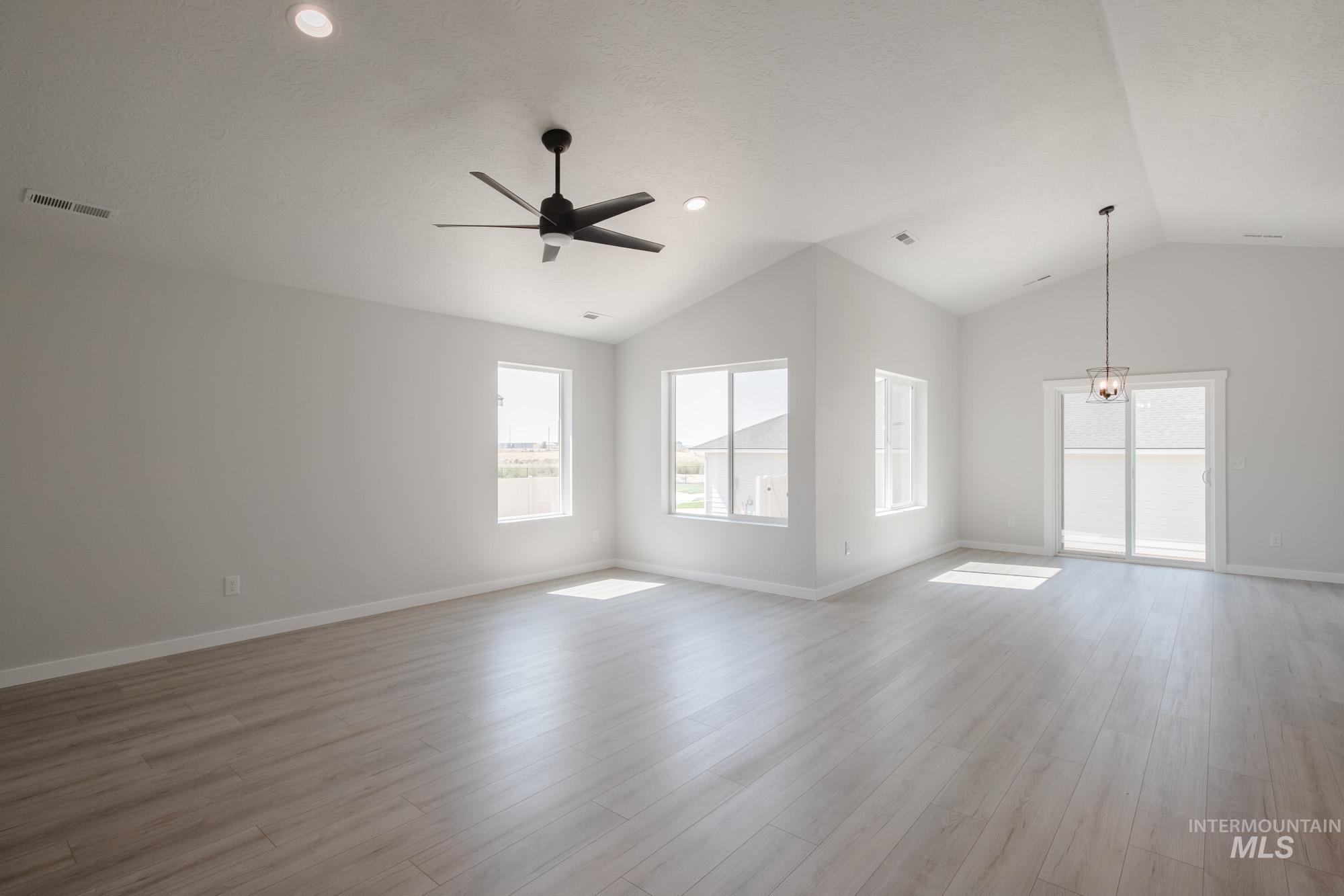 18231 N Lion Head Ave, Nampa, Idaho 83687, 4 Bedrooms, 2 Bathrooms, Residential For Sale, Price $429,990,MLS 98960890