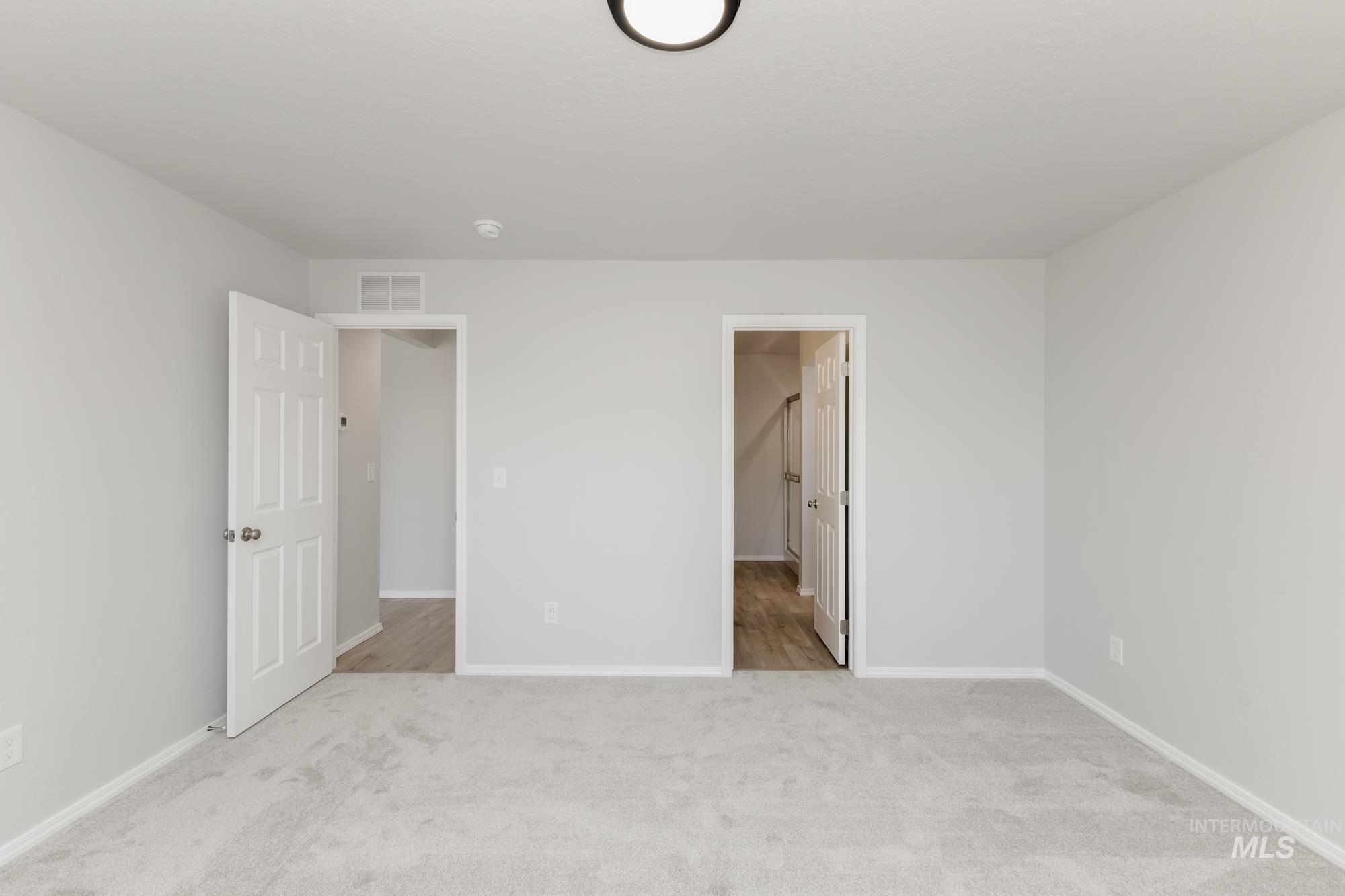 9165 W Lion Head Ct, Nampa, Idaho 83687, 3 Bedrooms, 2 Bathrooms, Residential For Sale, Price $409,990,MLS 98960892