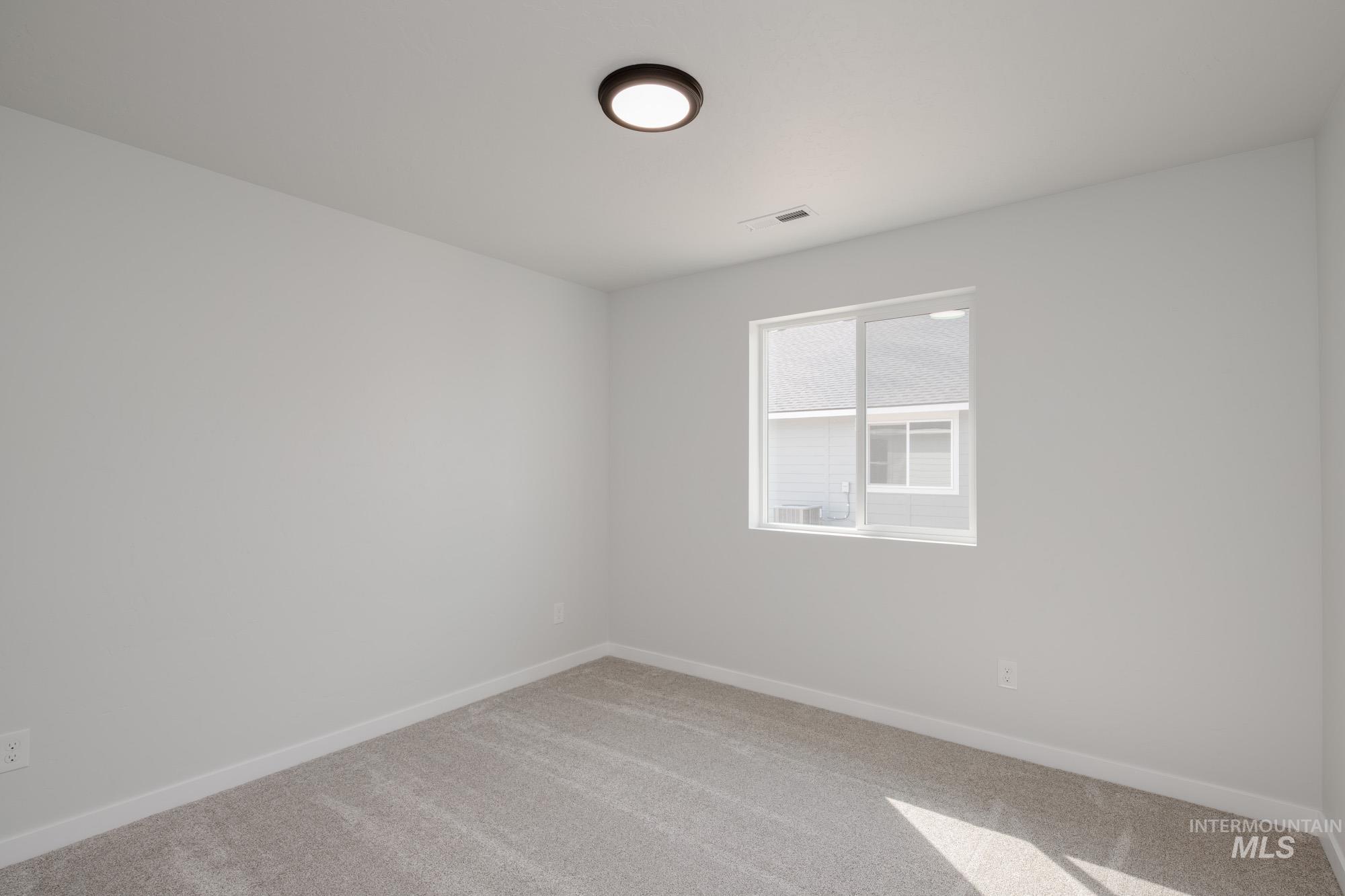 5552 S Donaway Ave, Meridian, Idaho 83642, 4 Bedrooms, 2 Bathrooms, Residential For Sale, Price $444,990,MLS 98960896