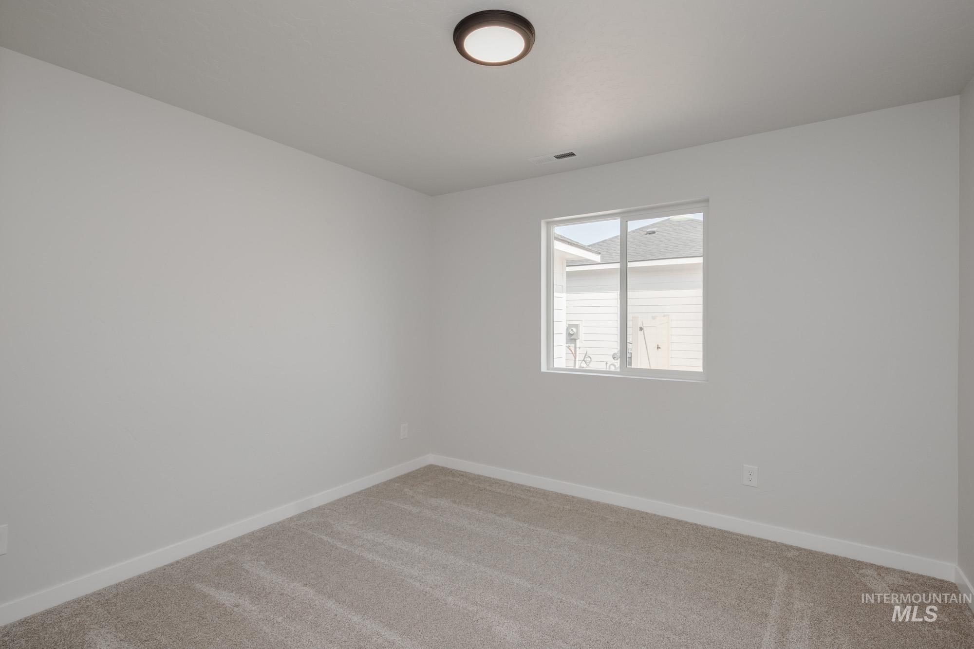 5552 S Donaway Ave, Meridian, Idaho 83642, 4 Bedrooms, 2 Bathrooms, Residential For Sale, Price $444,990,MLS 98960896