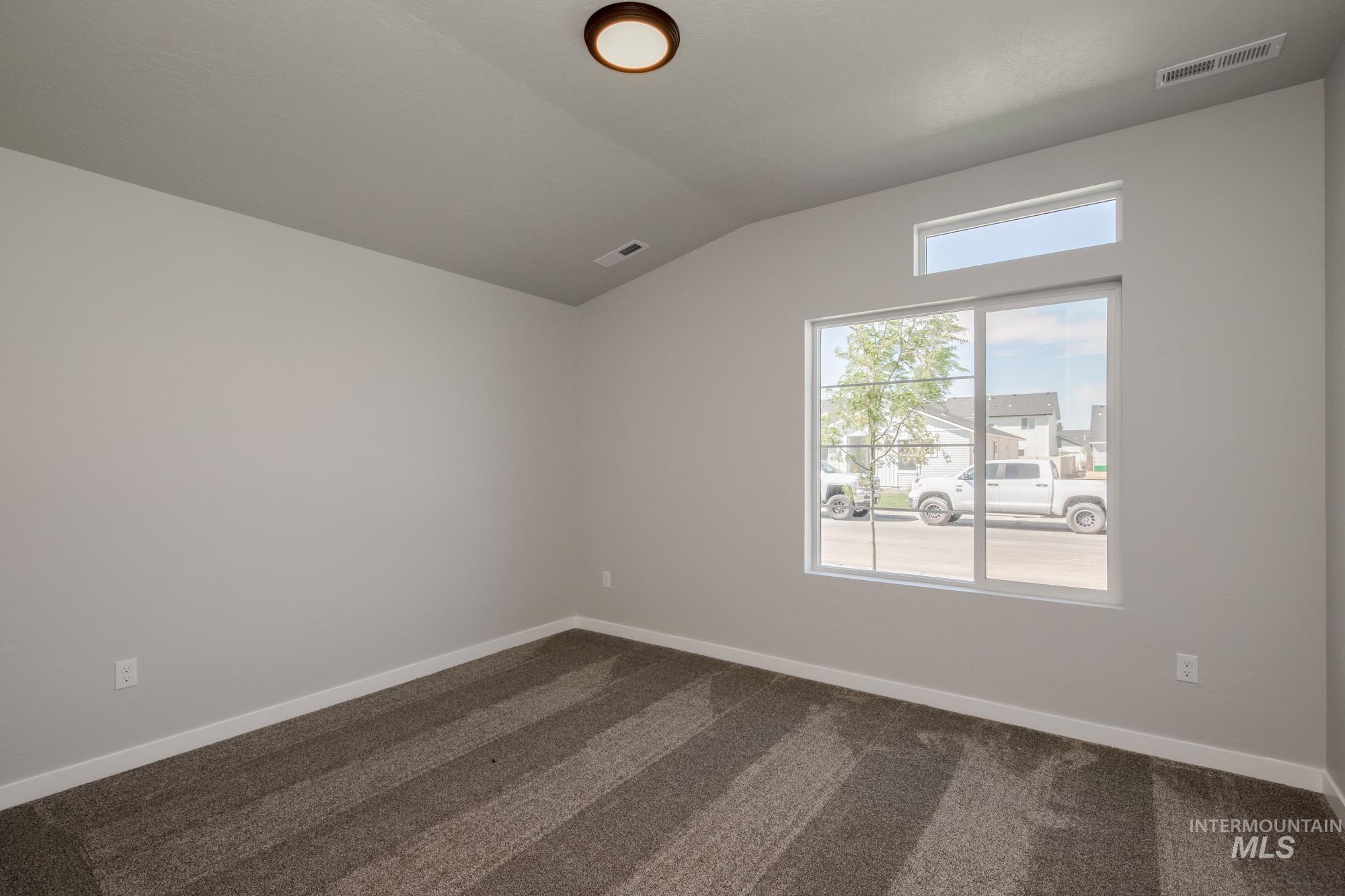 284 N Cranesbill Ave, Kuna, Idaho 83634, 4 Bedrooms, 2 Bathrooms, Residential For Sale, Price $419,990,MLS 98960899