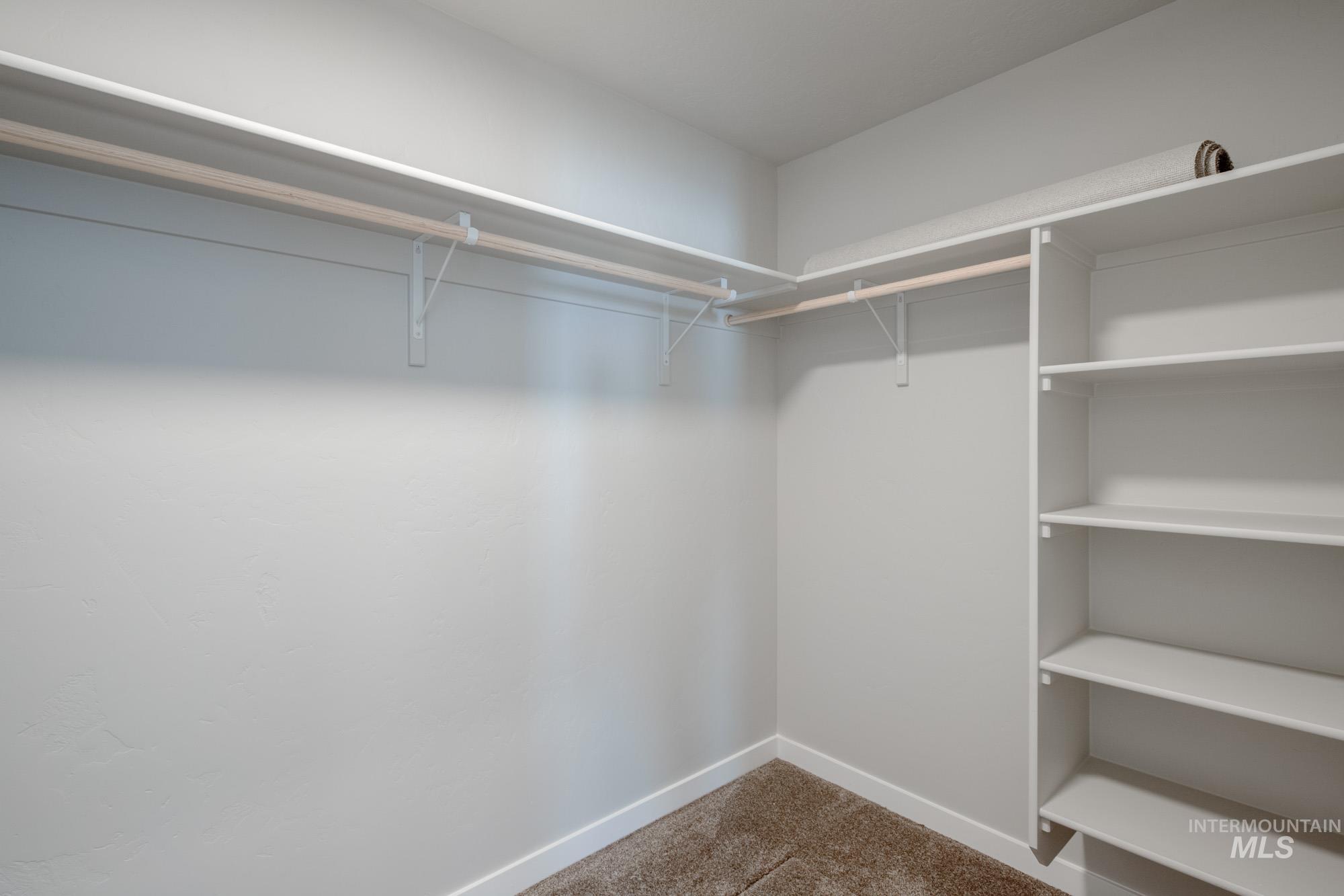 284 N Cranesbill Ave, Kuna, Idaho 83634, 4 Bedrooms, 2 Bathrooms, Residential For Sale, Price $419,990,MLS 98960899