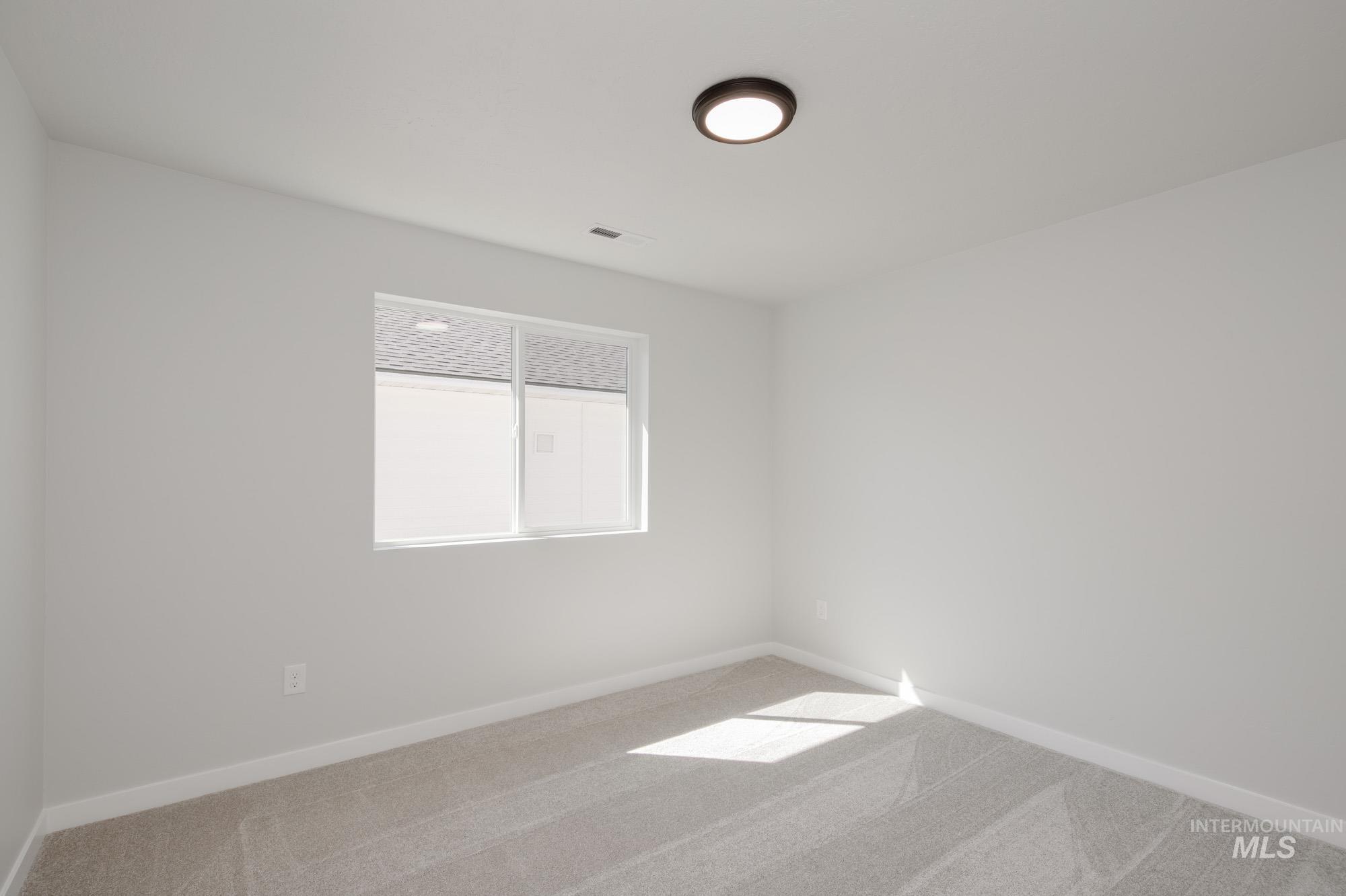 247 N Cranesbill Ave, Kuna, Idaho 83634, 4 Bedrooms, 2 Bathrooms, Residential For Sale, Price $424,990,MLS 98960901