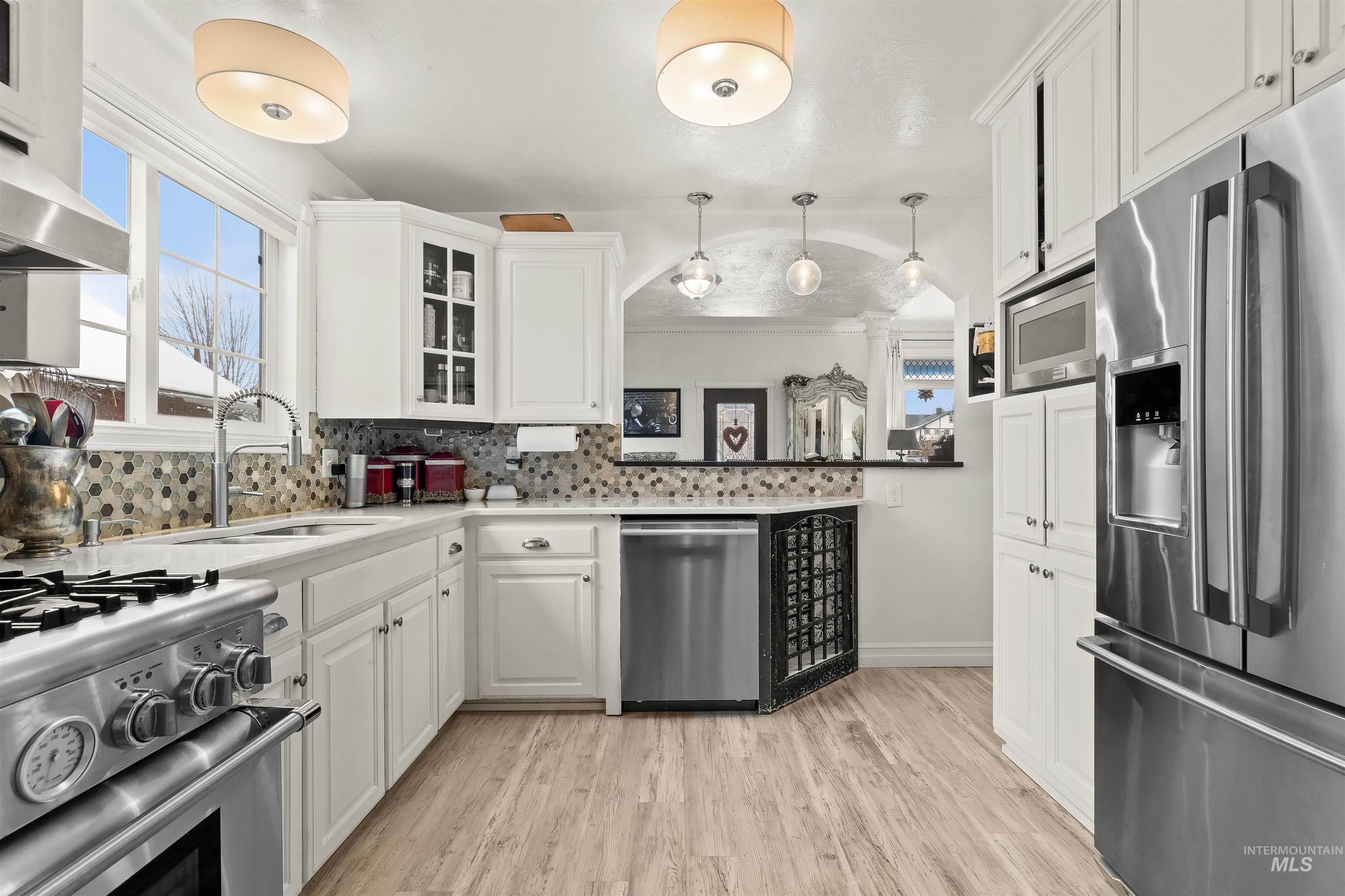 326 5th Avenue, Lewiston, Idaho 83501, 4 Bedrooms, 2.5 Bathrooms, Residential For Sale, Price $484,000,MLS 98960926