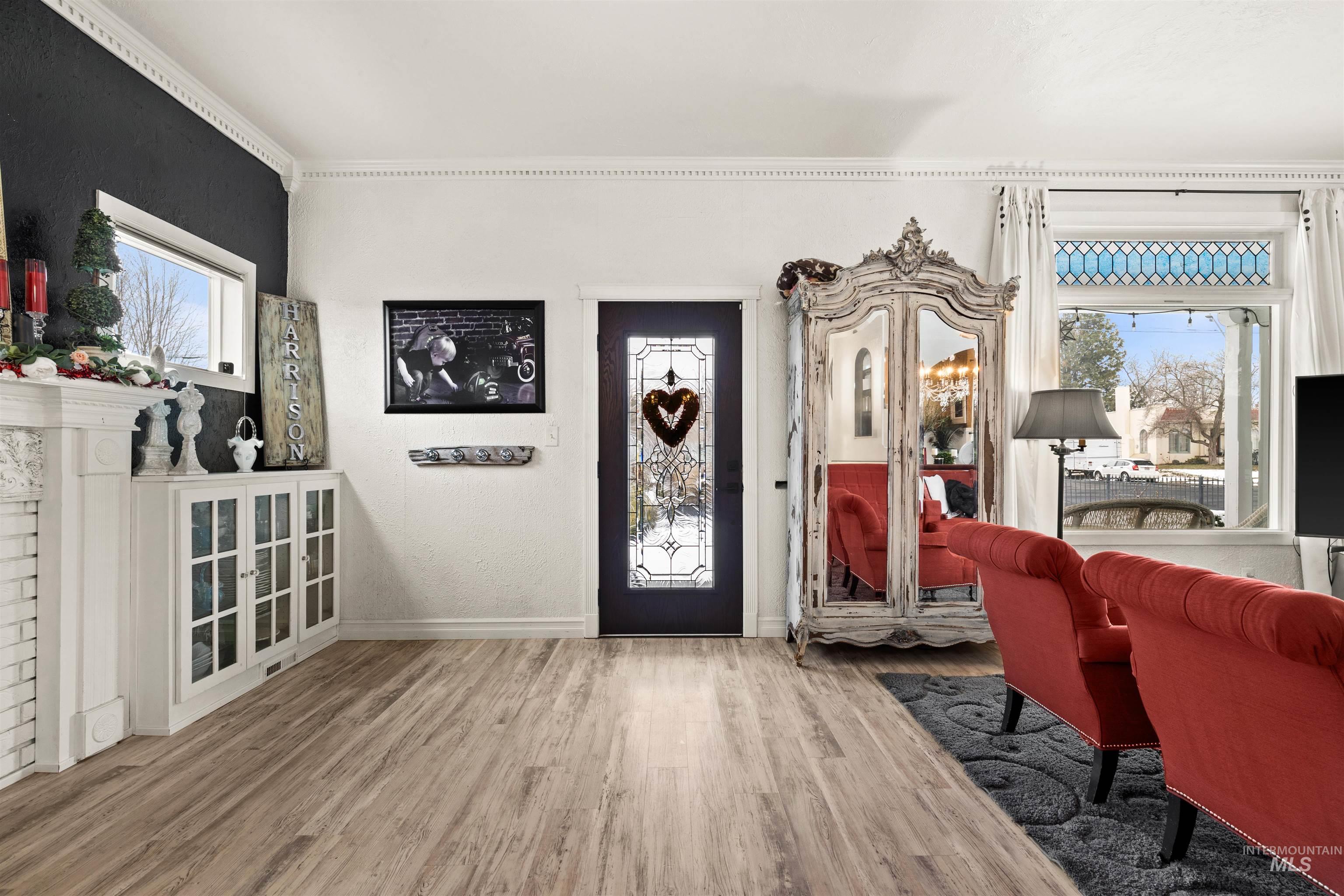 326 5th Avenue, Lewiston, Idaho 83501, 4 Bedrooms, 2.5 Bathrooms, Residential For Sale, Price $484,000,MLS 98960926