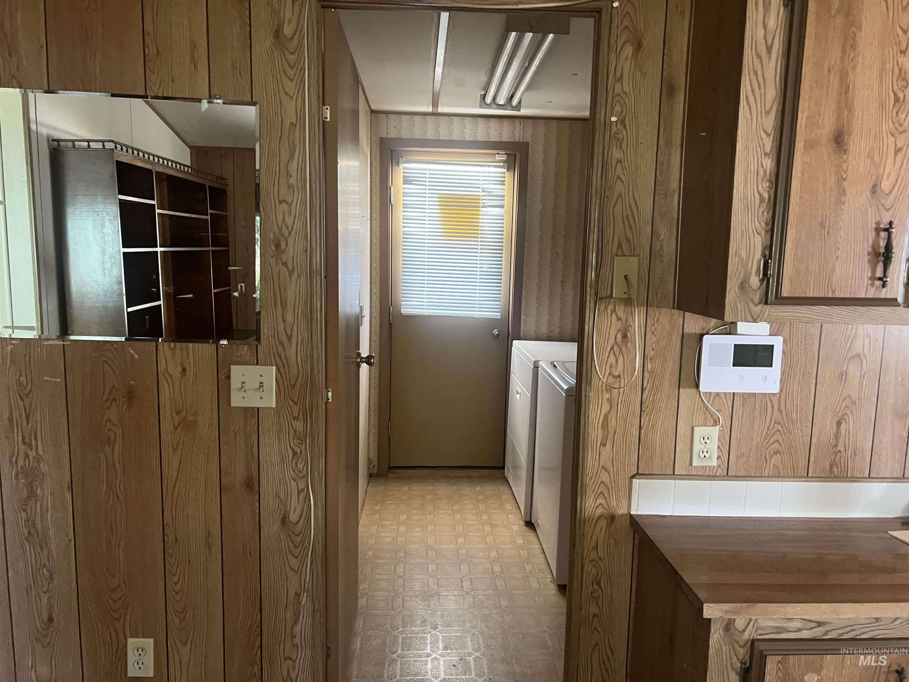 919 & 921 S. Fir, Jerome, Idaho 83338, 2 Bedrooms, 2 Bathrooms, Residential For Sale, Price $399,900, 98960963