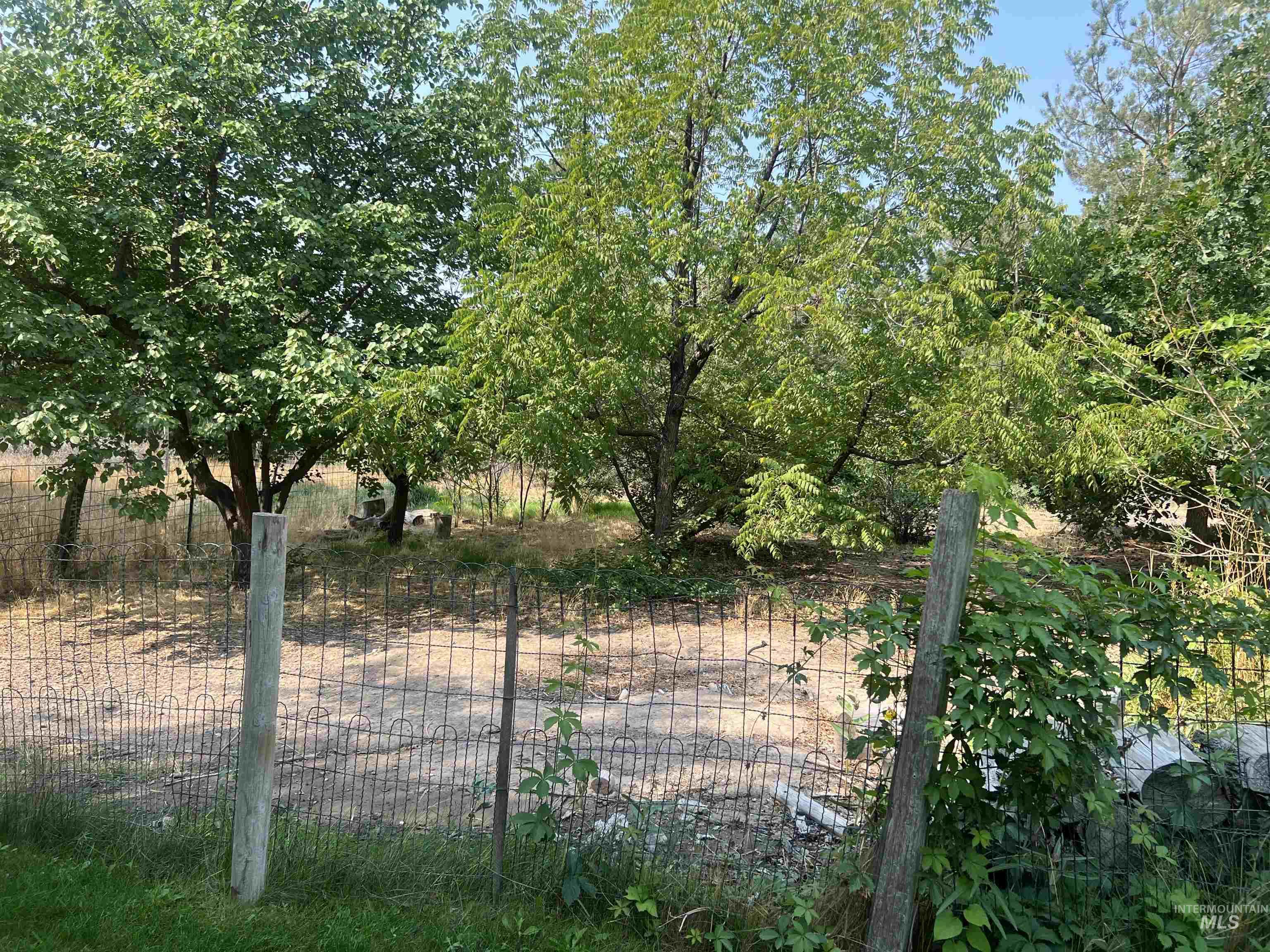 919 & 921 S. Fir, Jerome, Idaho 83338, 2 Bedrooms, 2 Bathrooms, Residential For Sale, Price $399,900, 98960963