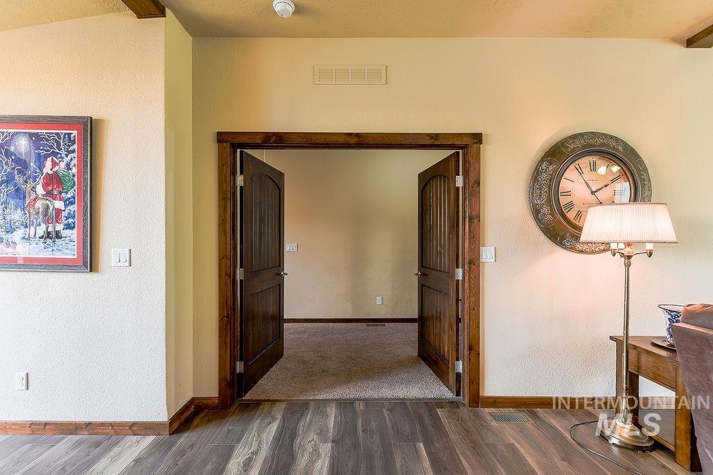 414 S Garfield, Genesee, Idaho 83832, 3 Bedrooms, 2 Bathrooms, Residential For Sale, Price $564,000,MLS 98960964