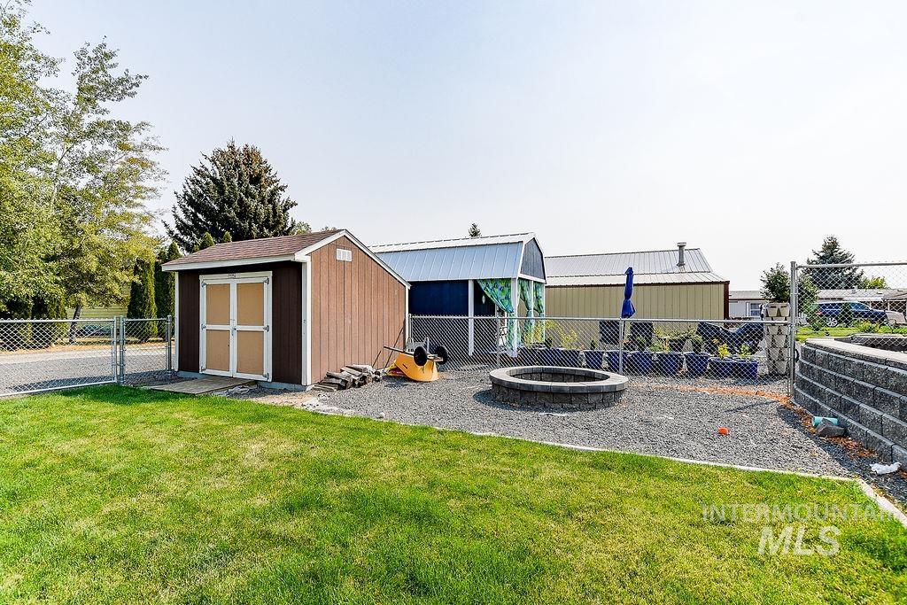 414 S Garfield, Genesee, Idaho 83832, 3 Bedrooms, 2 Bathrooms, Residential For Sale, Price $564,000,MLS 98960964