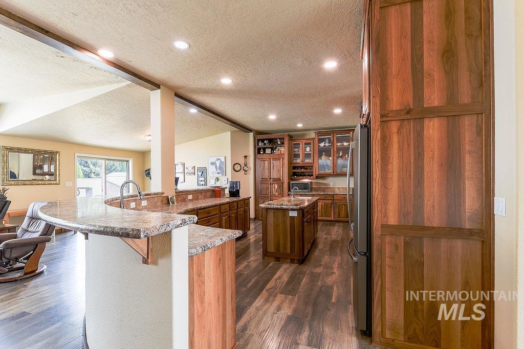 414 S Garfield, Genesee, Idaho 83832, 3 Bedrooms, 2 Bathrooms, Residential For Sale, Price $564,000,MLS 98960964