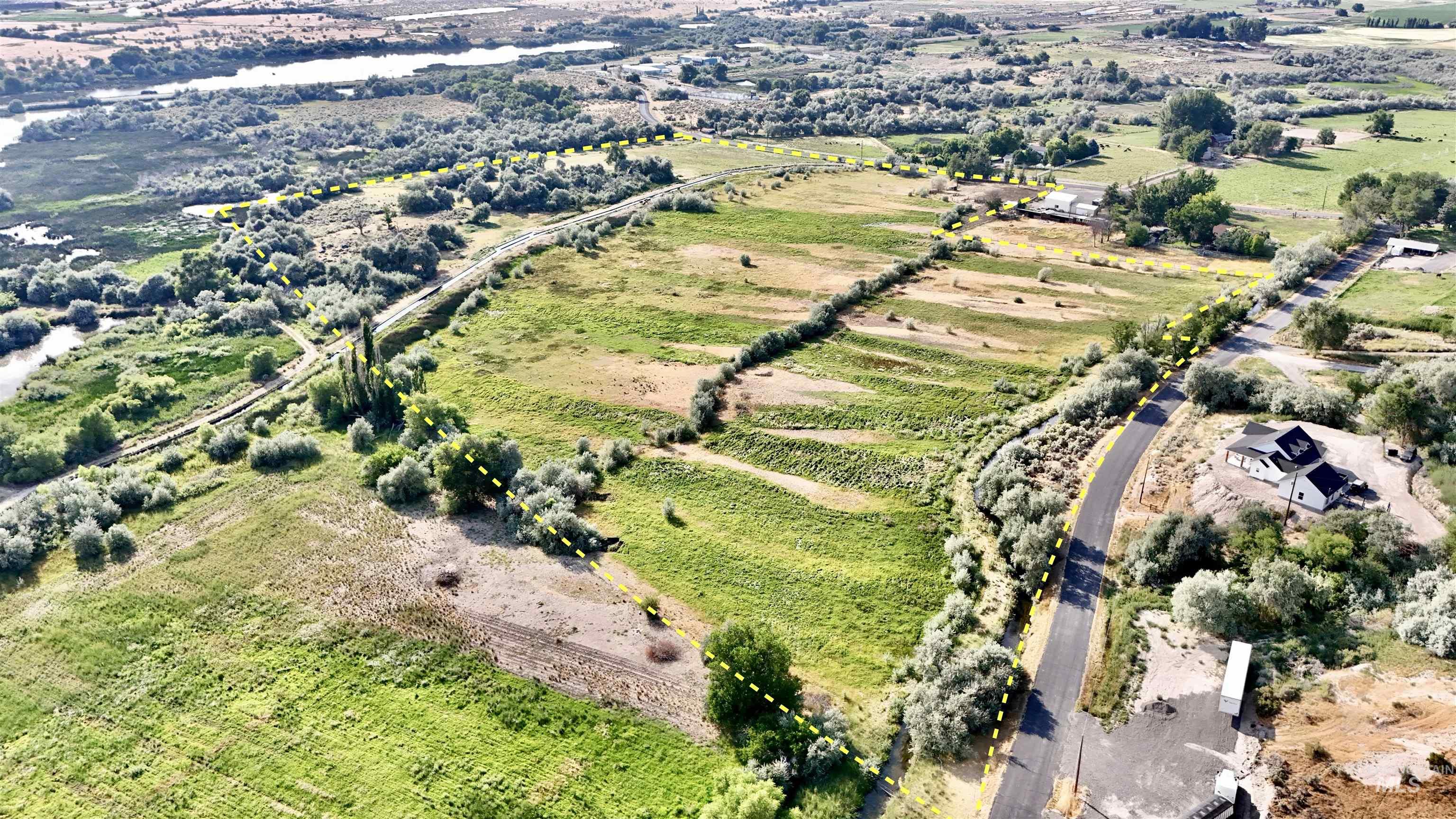 2925 S 1050 E, Hagerman, Idaho 83332, Land For Sale, Price $1,363,200,MLS 98960989