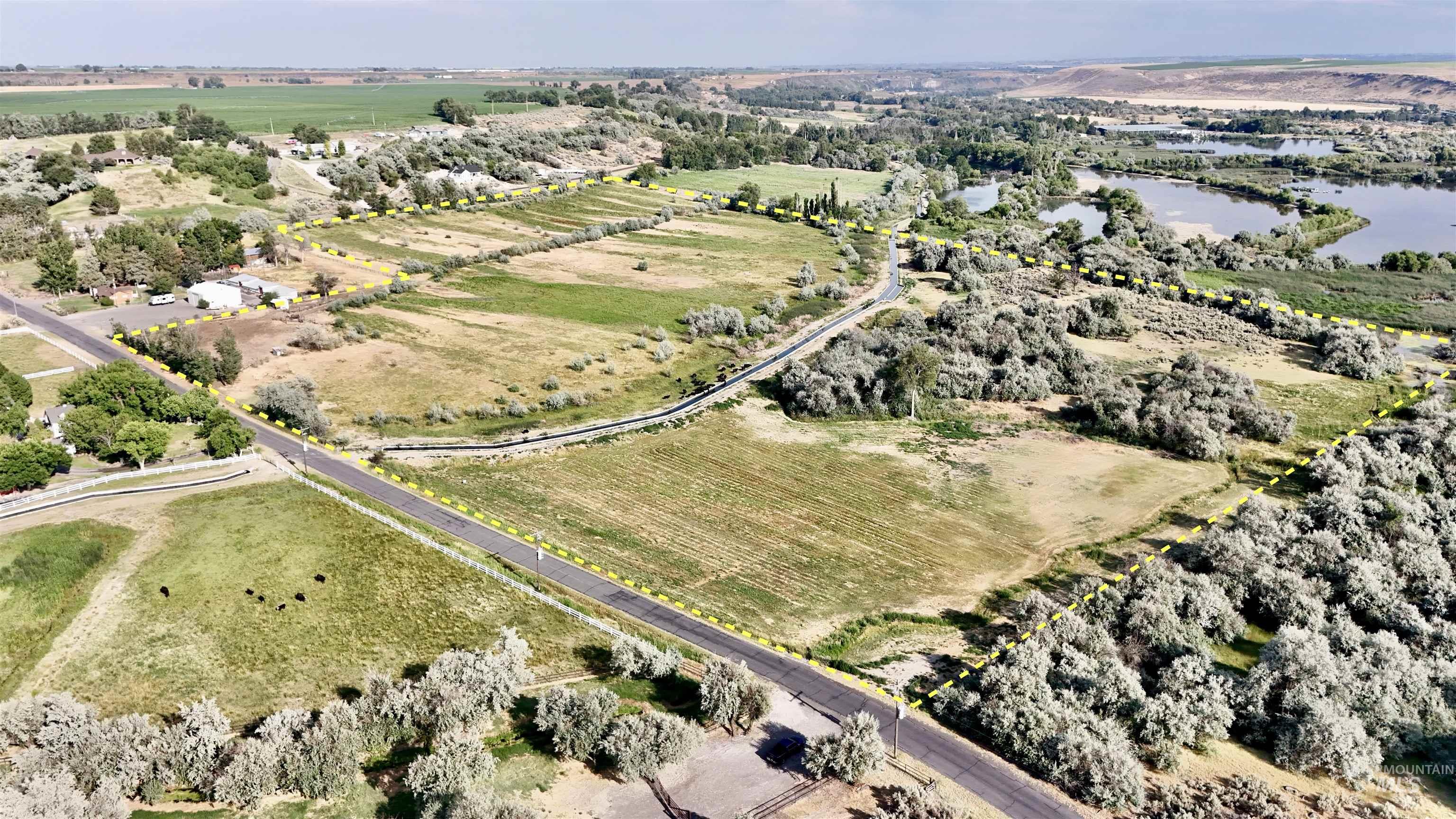 2925 S 1050 E, Hagerman, Idaho 83332, Land For Sale, Price $1,363,200,MLS 98960989