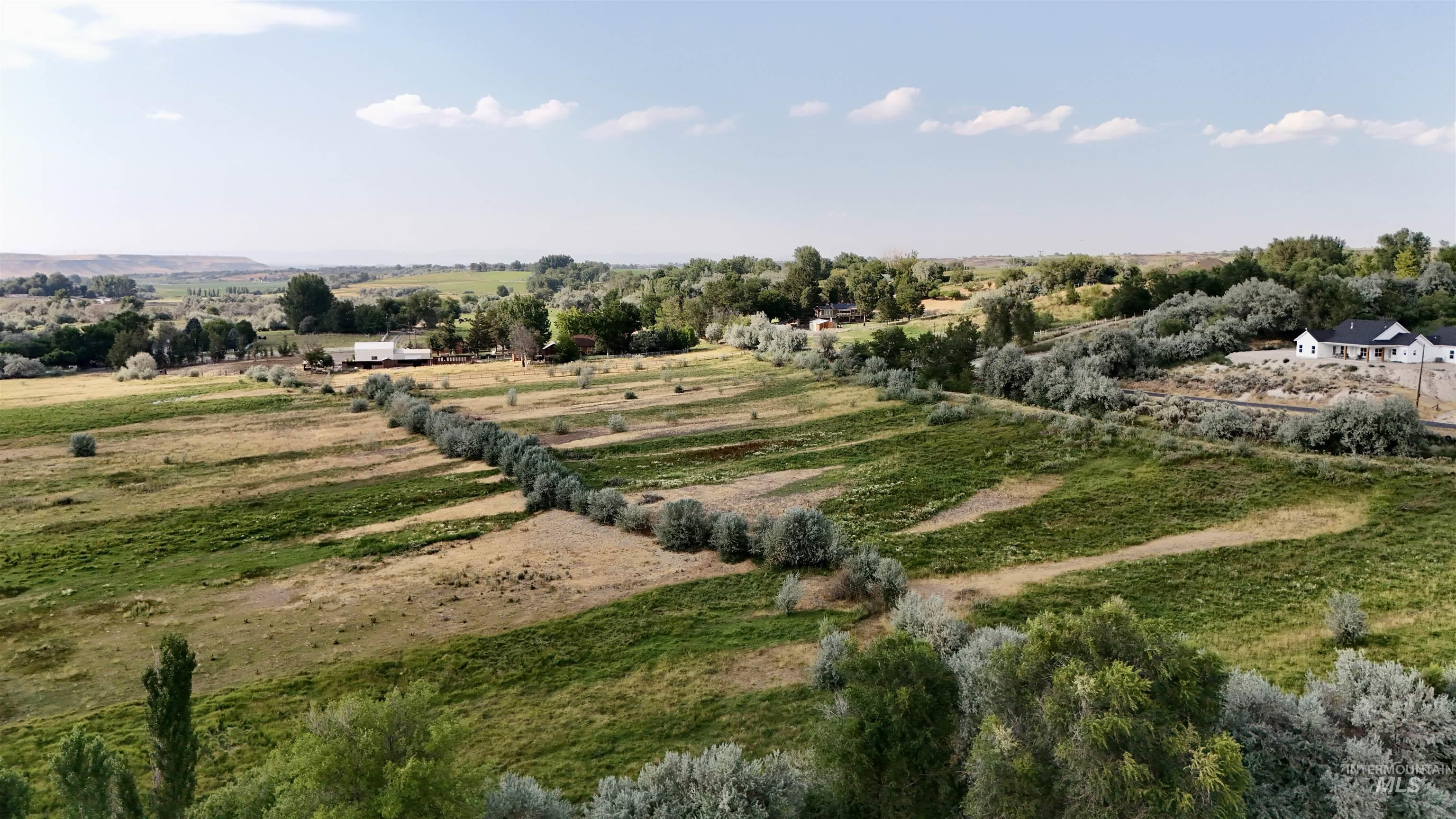 2925 S 1050 E, Hagerman, Idaho 83332, Land For Sale, Price $1,363,200,MLS 98960989