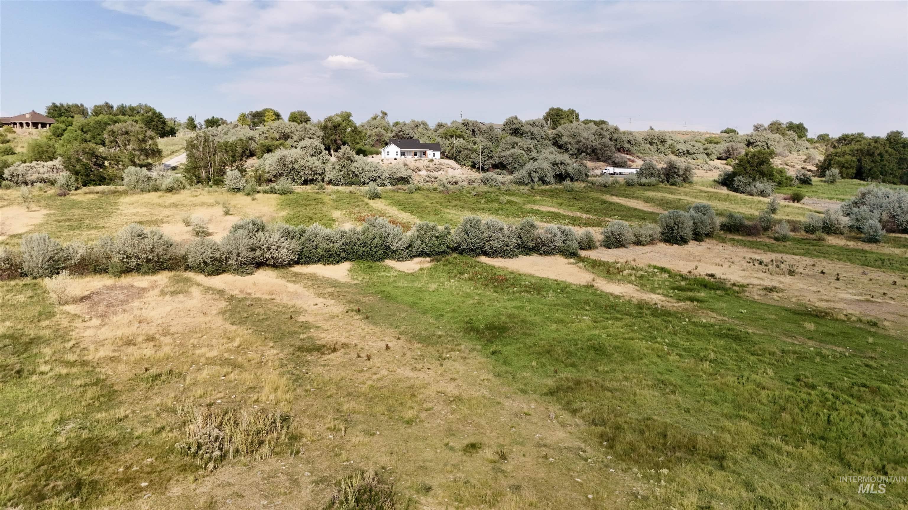 2925 S 1050 E, Hagerman, Idaho 83332, Land For Sale, Price $1,363,200,MLS 98960989