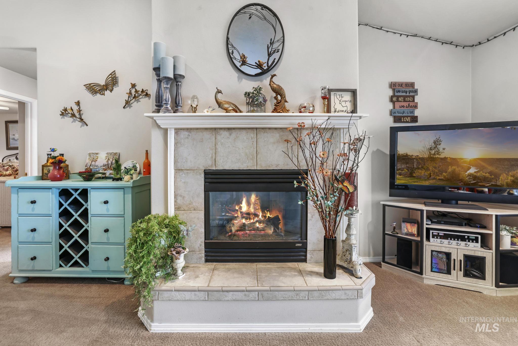 265 Cedar Park Cir, Twin Falls, Idaho 83301, 3 Bedrooms, 2 Bathrooms, Residential For Sale, Price $388,000,MLS 98961006