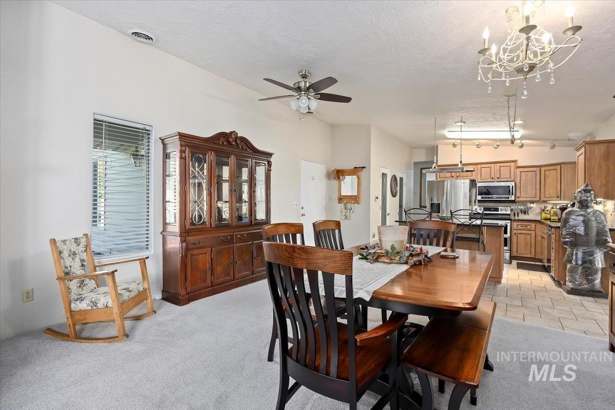 147 W 400 South, Jerome, Idaho 83338, 4 Bedrooms, 3 Bathrooms, Residential For Sale, Price $684,000, 98961021