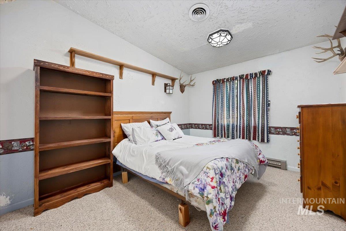 147 W 400 South, Jerome, Idaho 83338, 4 Bedrooms, 3 Bathrooms, Residential For Sale, Price $684,000, 98961021