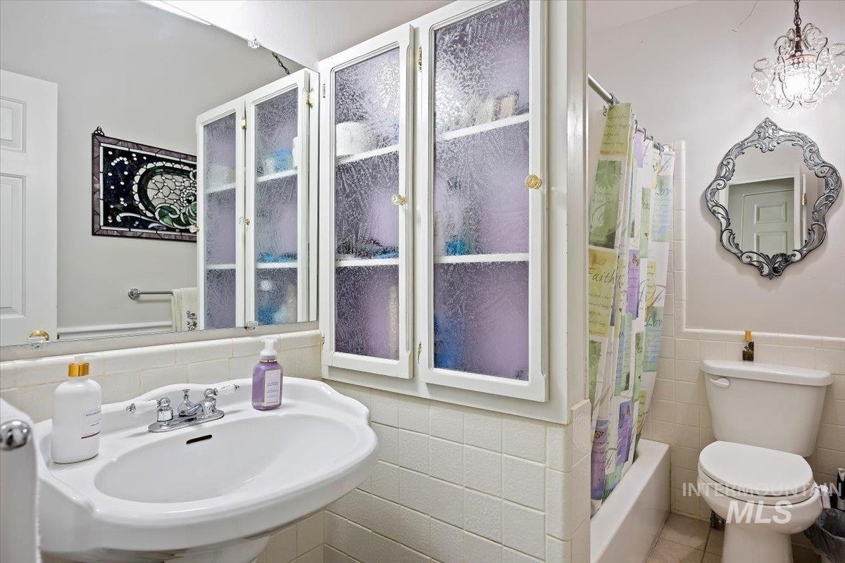 147 W 400 South, Jerome, Idaho 83338, 4 Bedrooms, 3 Bathrooms, Residential For Sale, Price $684,000, 98961021