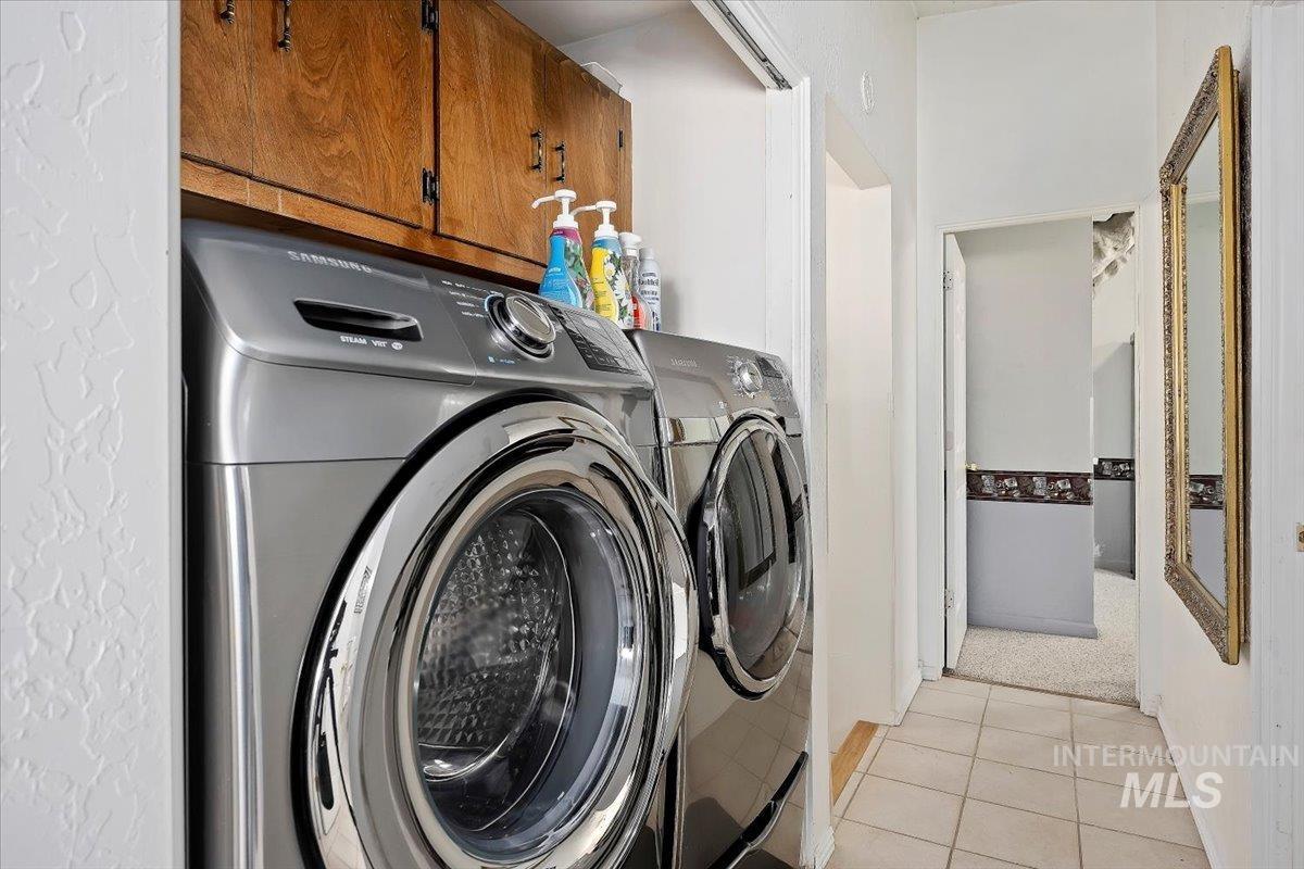 147 W 400 South, Jerome, Idaho 83338, 4 Bedrooms, 3 Bathrooms, Residential For Sale, Price $684,000, 98961021