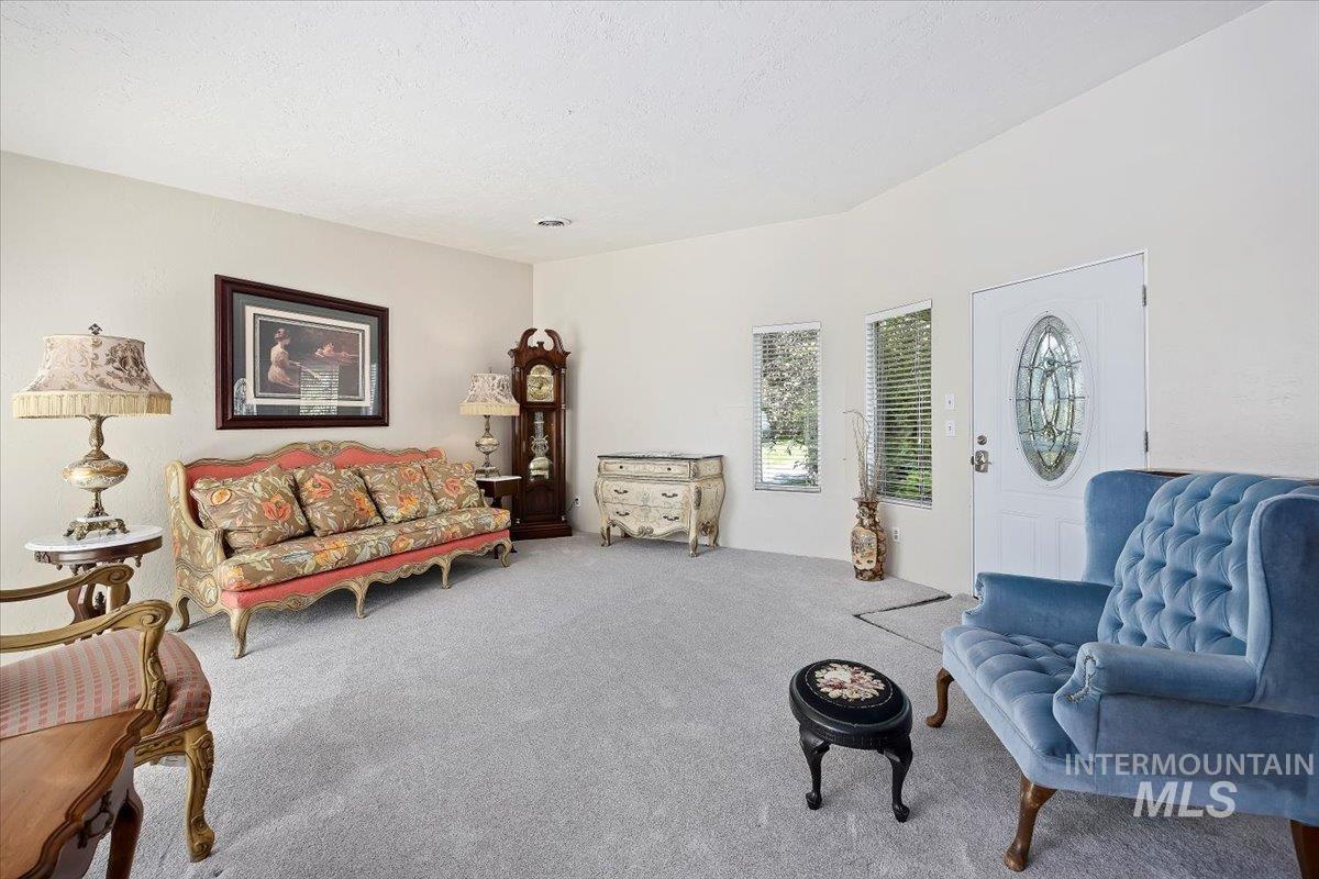 147 W 400 South, Jerome, Idaho 83338, 4 Bedrooms, 3 Bathrooms, Residential For Sale, Price $699,000, 98961021