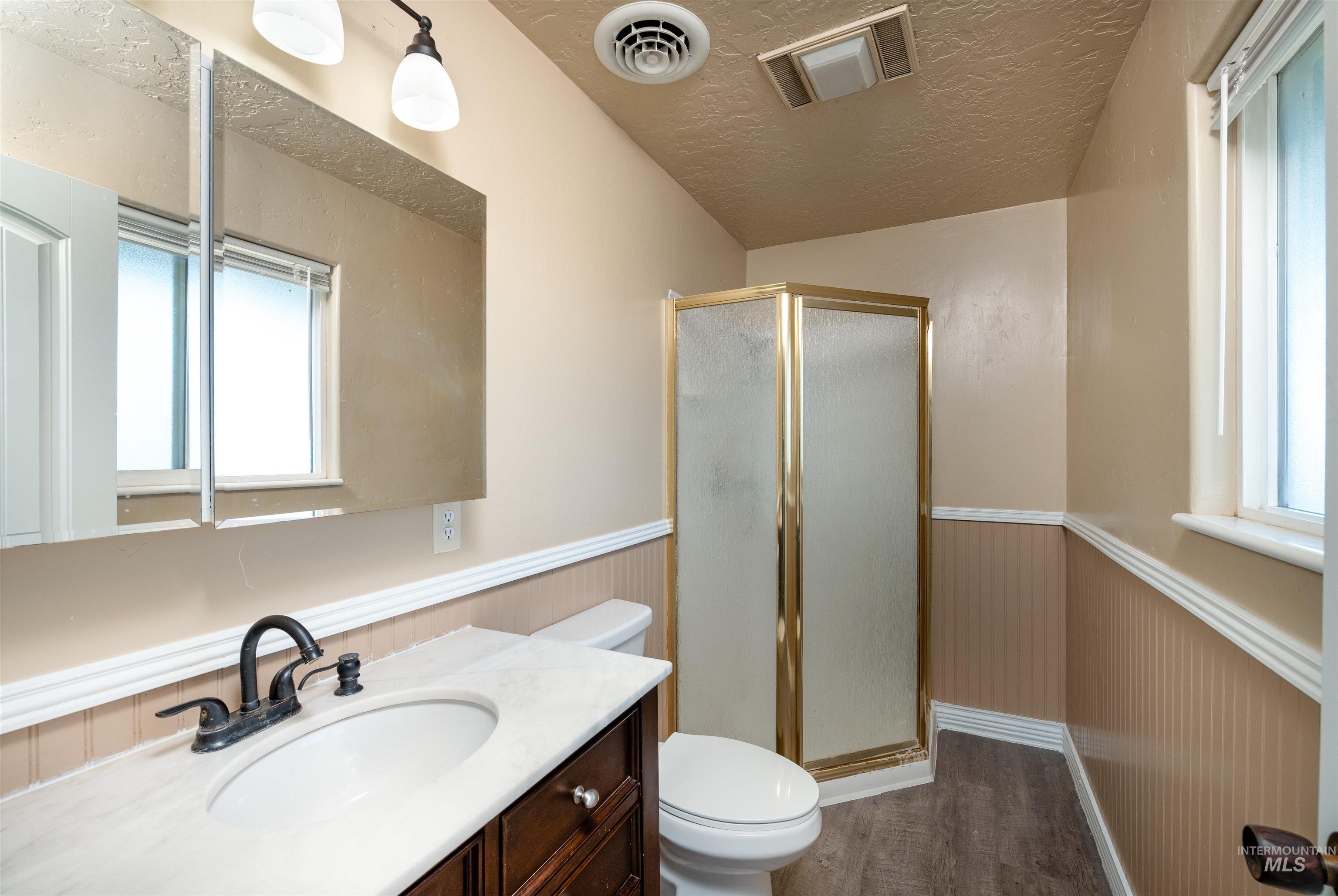 10947 Iowa Ave, Payette, Idaho 83661, 5 Bedrooms, 3 Bathrooms, Residential For Sale, Price $520,000,MLS 98961022