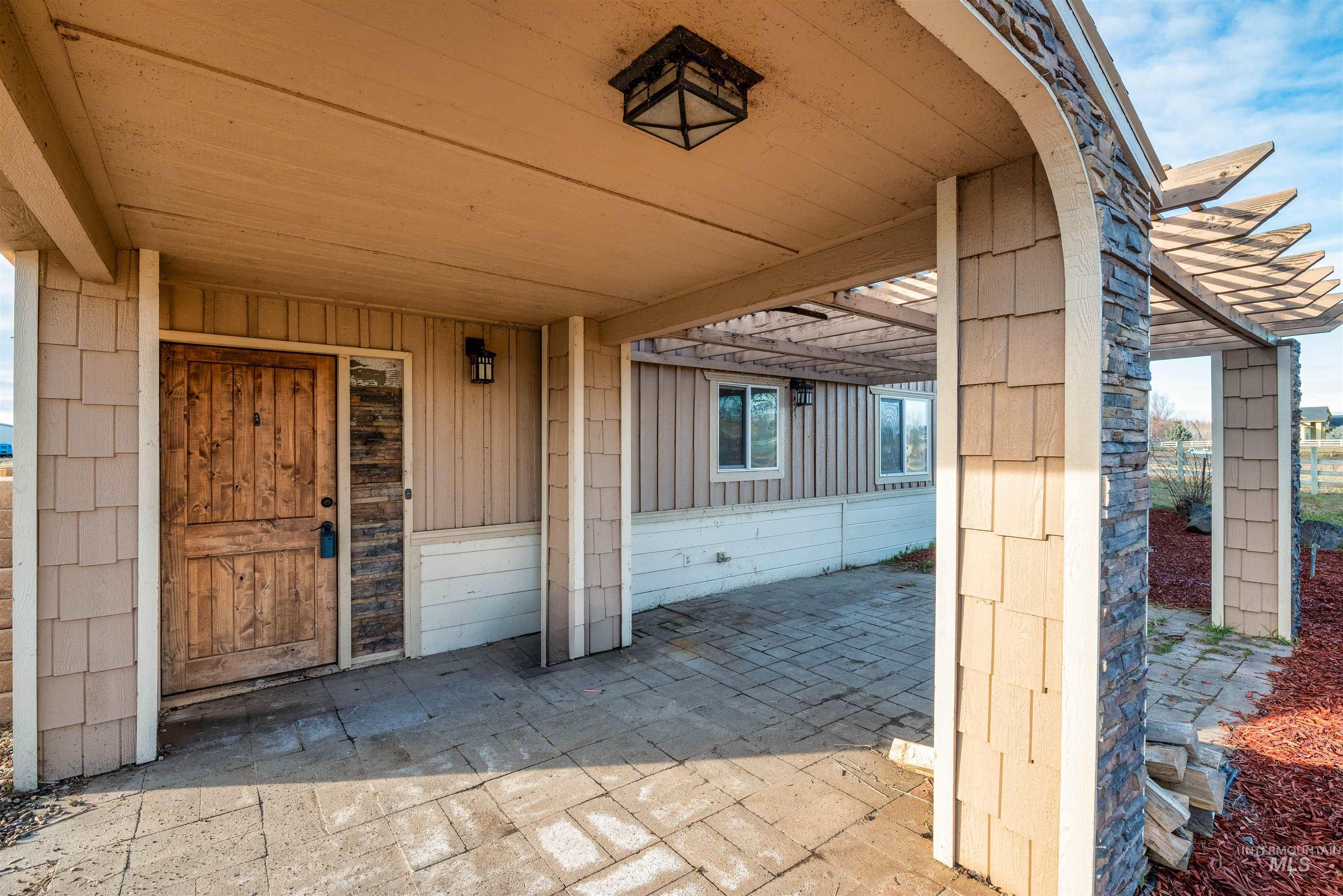 10947 Iowa Ave, Payette, Idaho 83661, 5 Bedrooms, 3 Bathrooms, Residential For Sale, Price $520,000,MLS 98961022